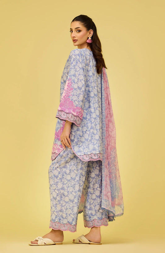 Ready-to-Wear Dresses for Women: How to Choose the Right Fabric, Embroidery and Silhouette