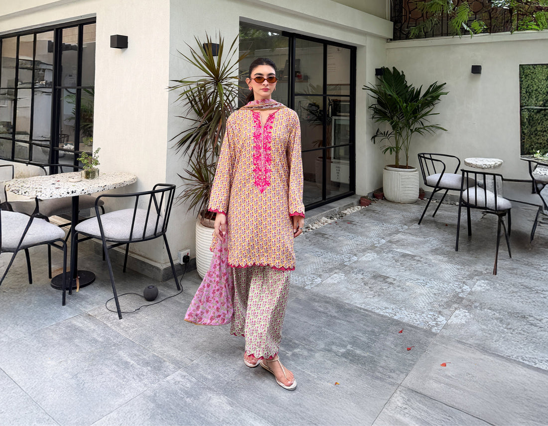 Effortless Elegance with Orient Ready to Wear Pret Outfits
