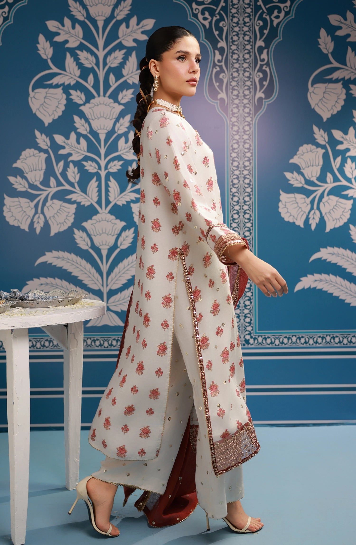 Stitched | 3 Piece | Embroidered | Raw Silk Shirt | WRC25S-3033/S BEIGE