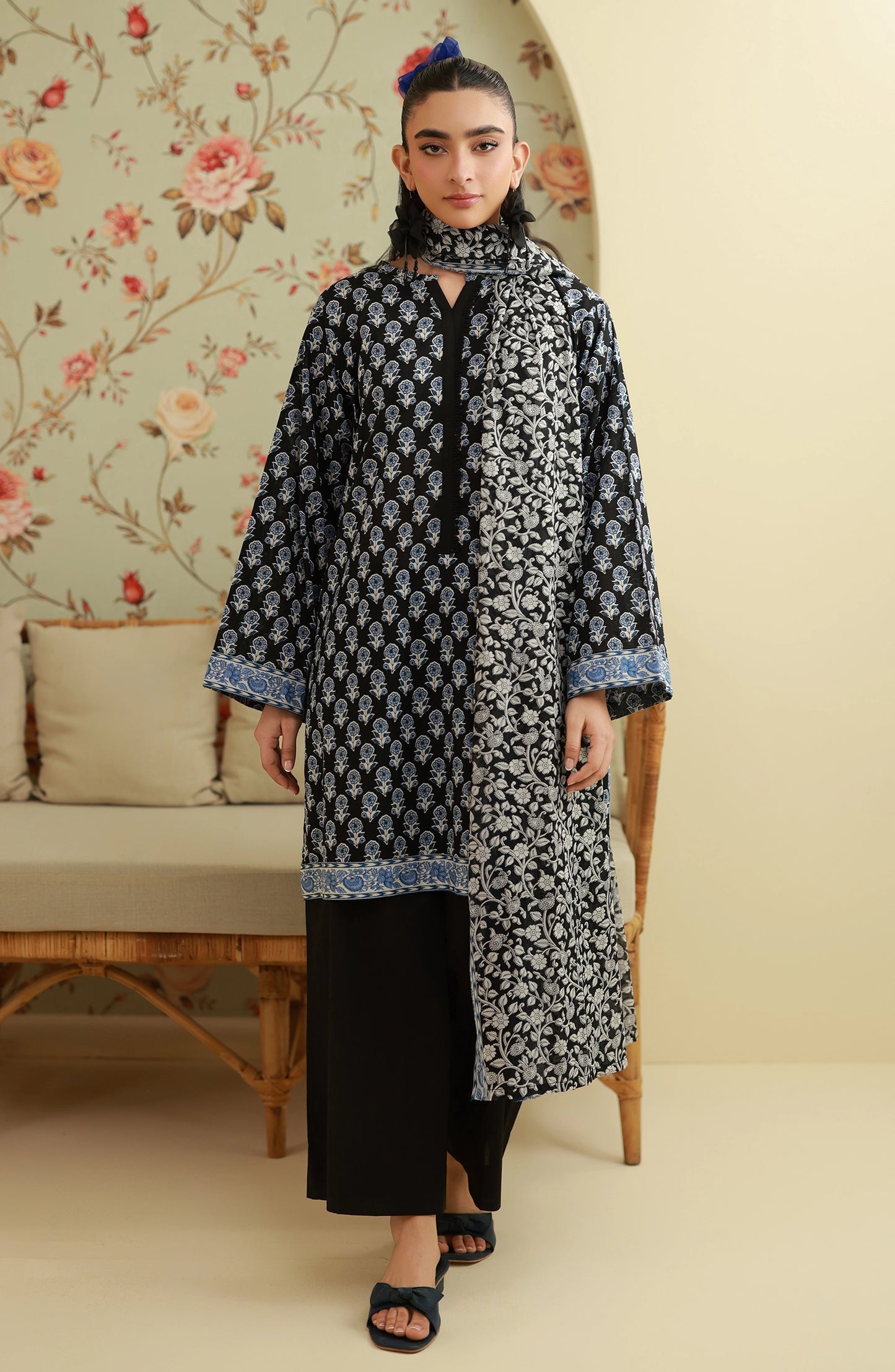 Unstitched | 3 Piece | Printed | Lawn Shirt | OTL-20615/U BLACK