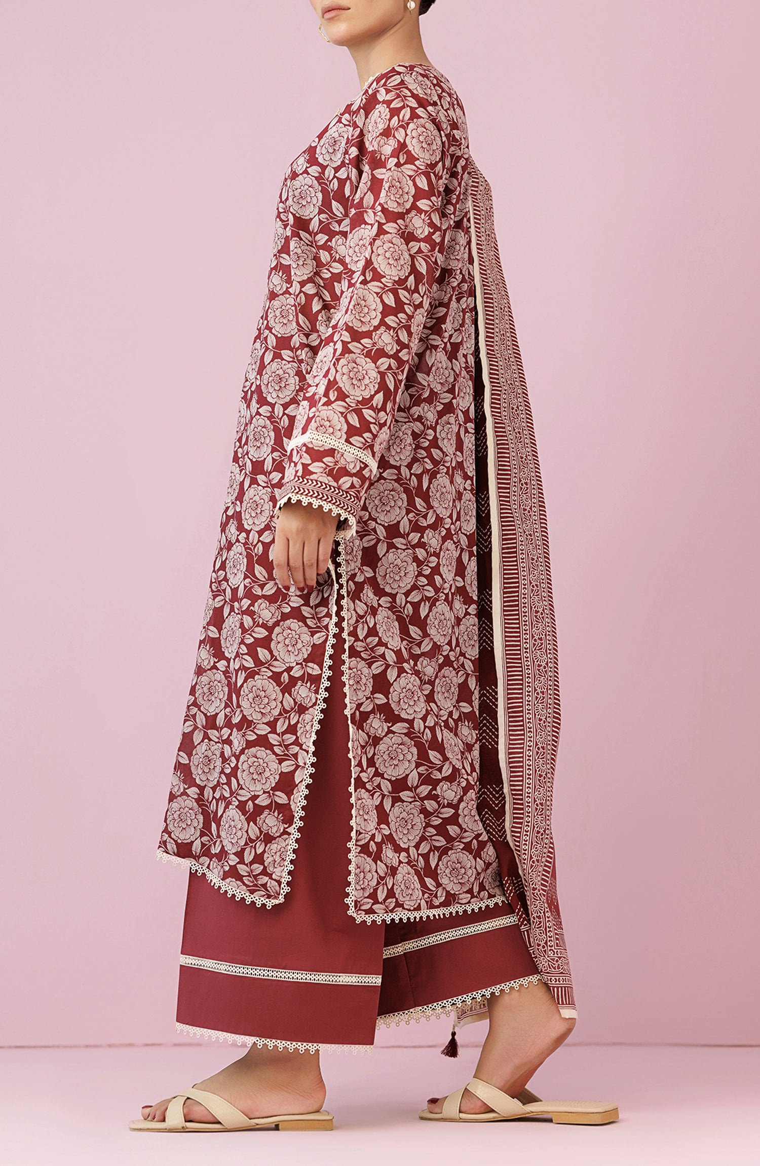 OTL-24-130/U MAROON LAWN Women UNSTITCHED SHIRT DUPATTA PANTS