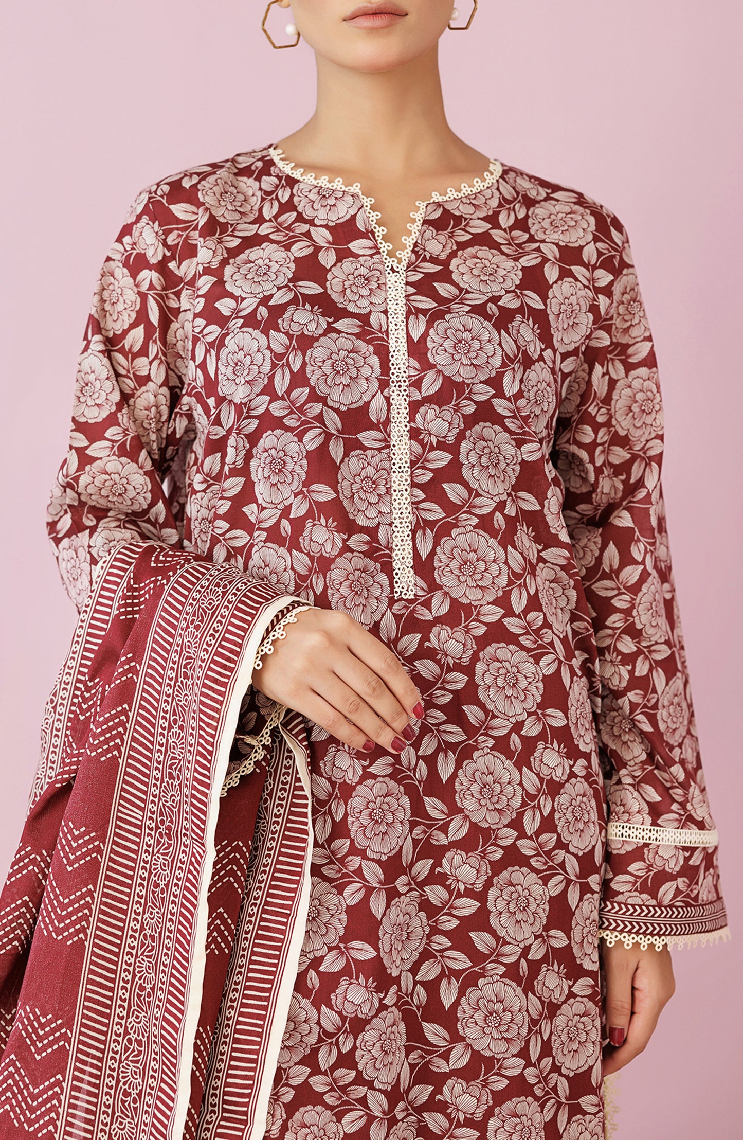 OTL-24-130/U MAROON LAWN Women UNSTITCHED SHIRT DUPATTA PANTS