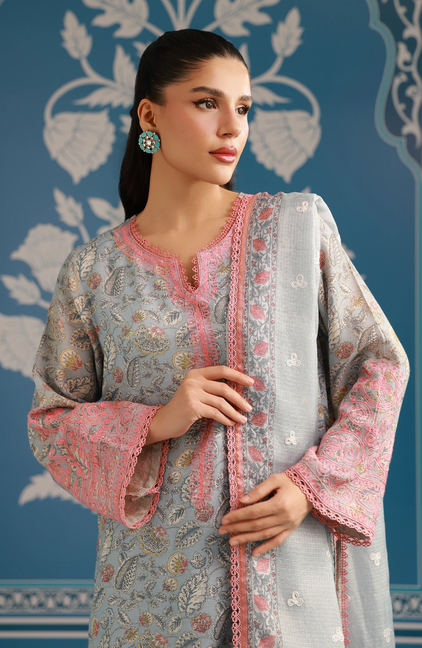 Stitched | 3 Piece | Embroidered | Raw Silk Shirt | WRCC25S-3006/S GREY