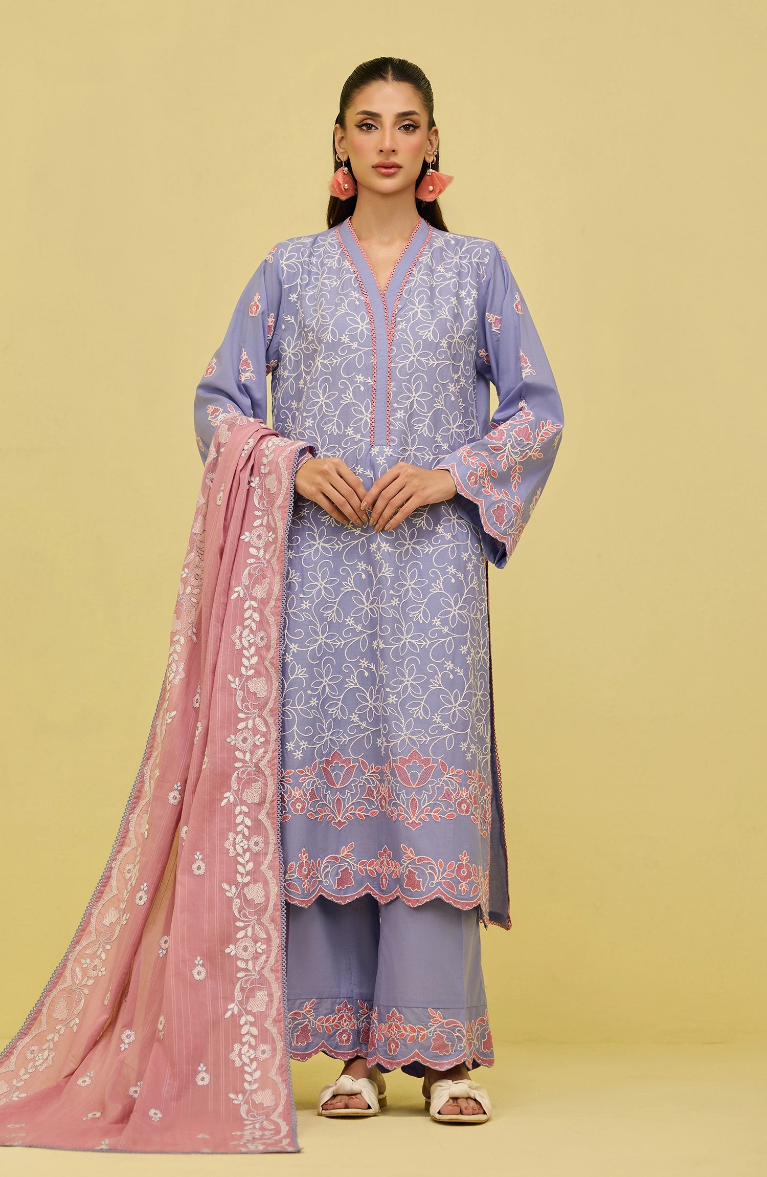 Unstitched | 3 Piece | Embroidered (CHIKENKARI) | Lawn Shirt | WRFC26S-3003/U LILAC GEMINI