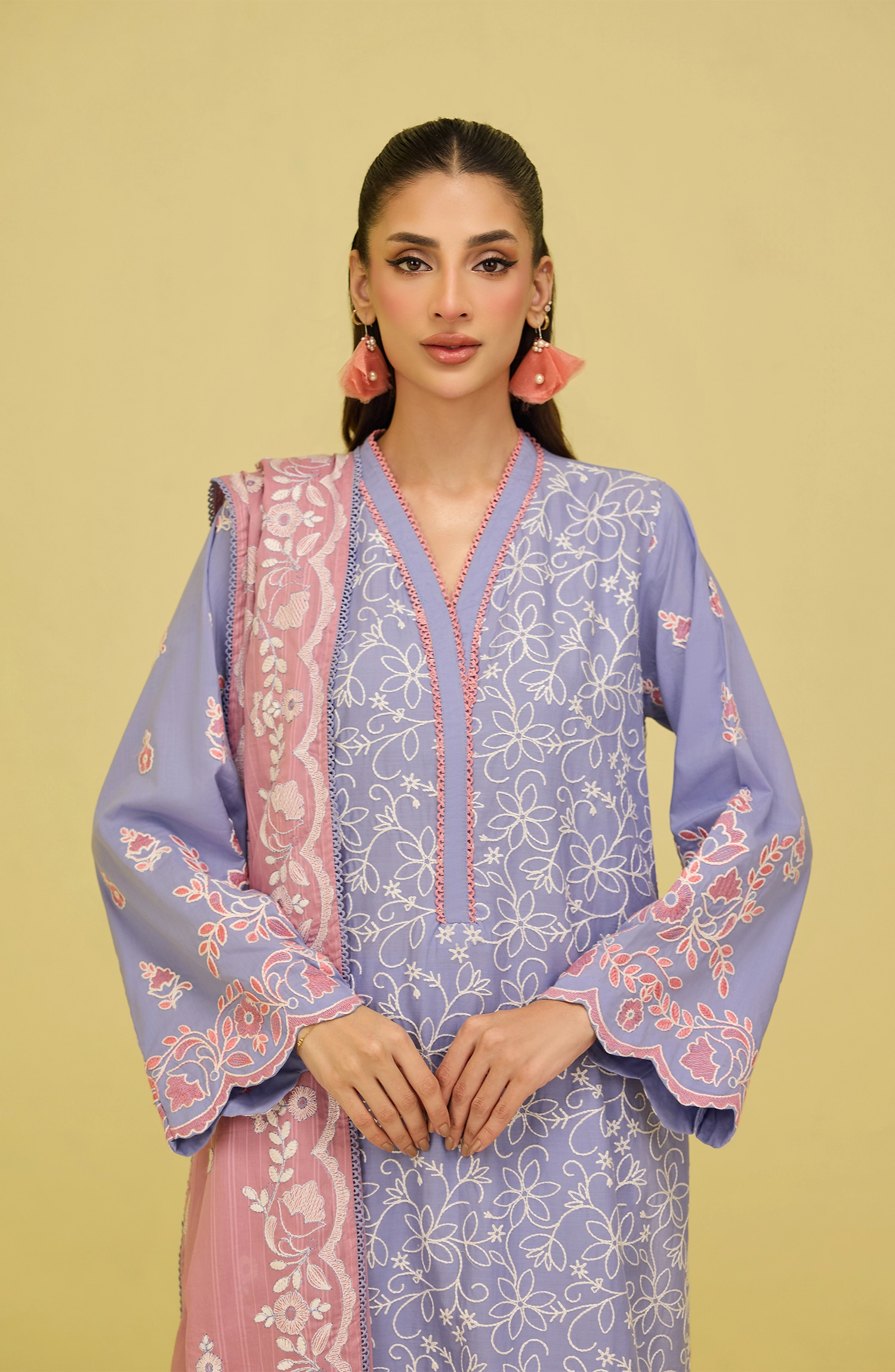 Unstitched | 3 Piece | Embroidered (CHIKENKARI) | Lawn Shirt | WRFC26S-3003/U LILAC GEMINI