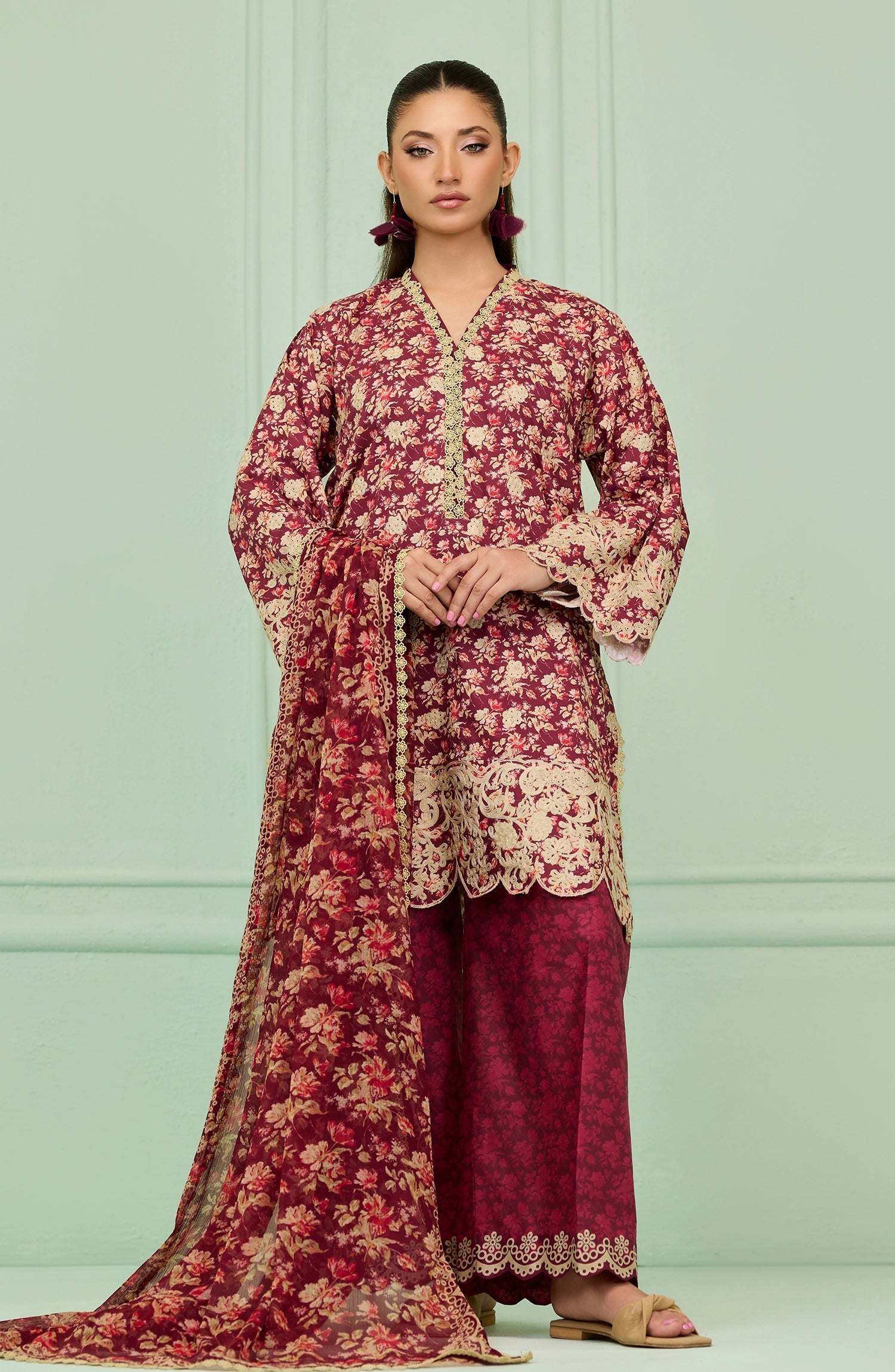 Stitched | 3 Piece | Embroidered | Cotton Viscose Shirt | WRFC26S-3001/S RED