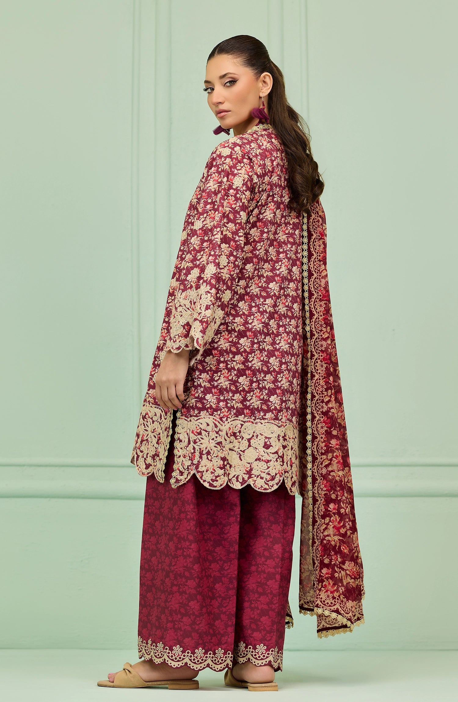 Stitched | 3 Piece | Embroidered | Cotton Viscose Shirt | WRFC26S-3001/S RED
