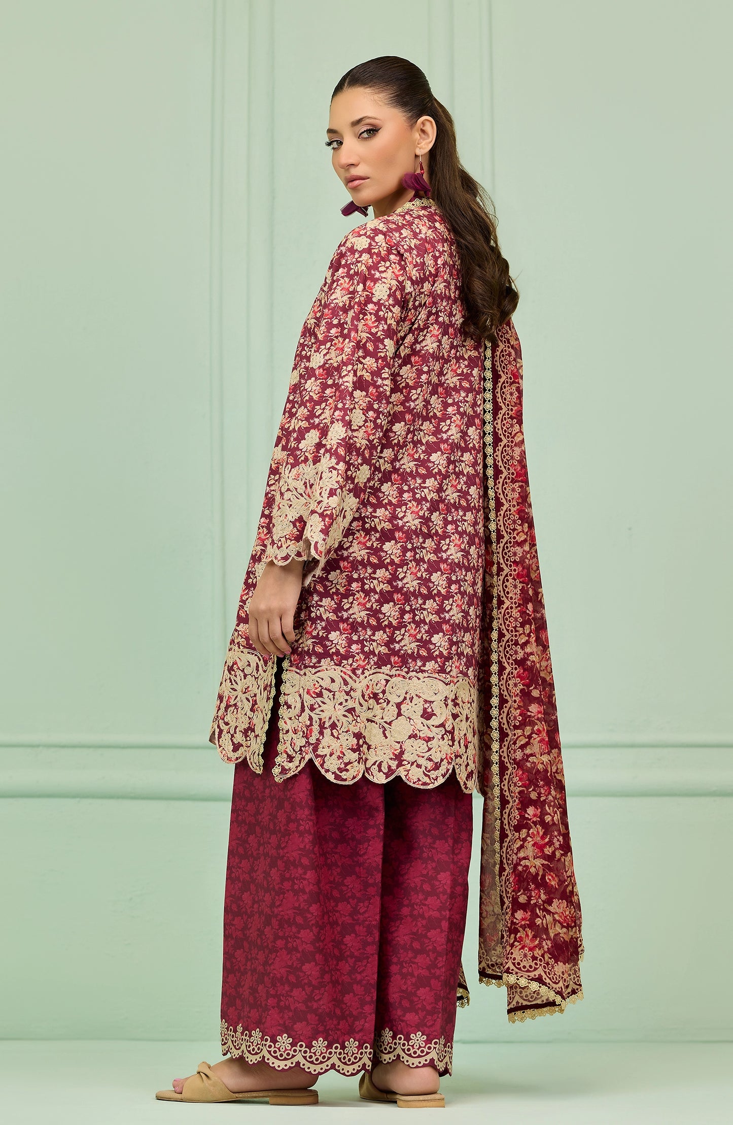 Stitched | 3 Piece | Embroidered | Cotton Viscose Shirt | WRFC26S-3001/S RED
