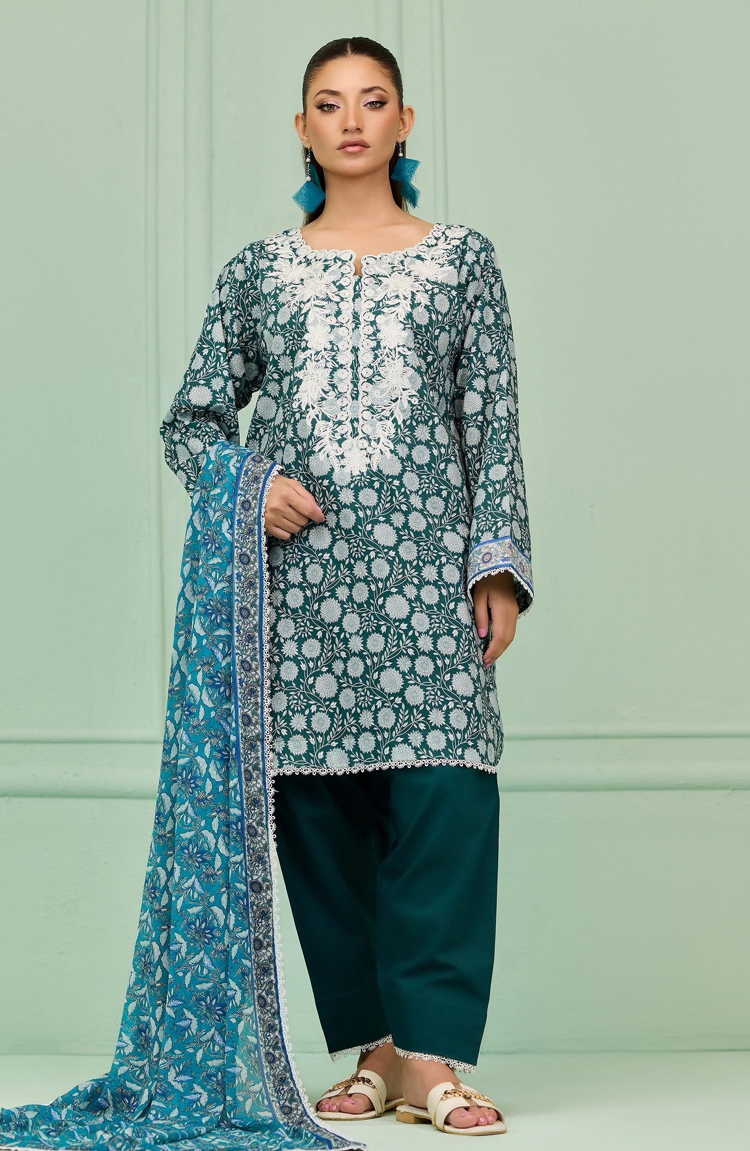 Unstitched | 3 Piece | Embroidered | Lawn Shirt | OTL-20236/U GREEN