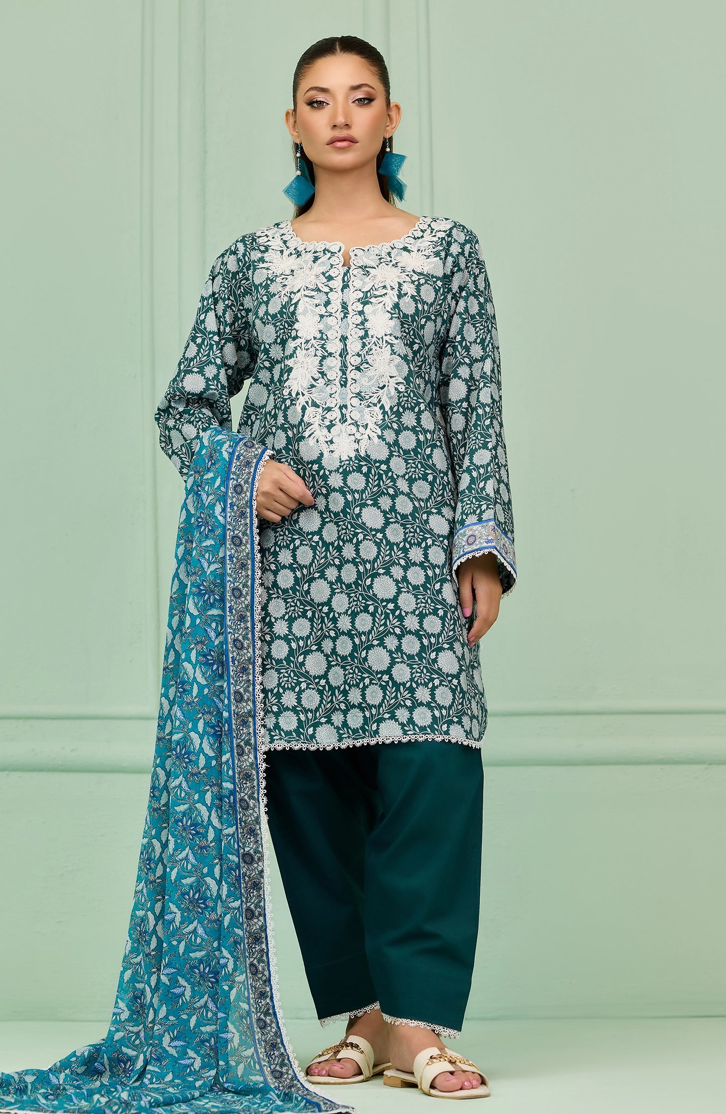 Unstitched | 3 Piece | Embroidered | Lawn Shirt | OTL-20236/U GREEN