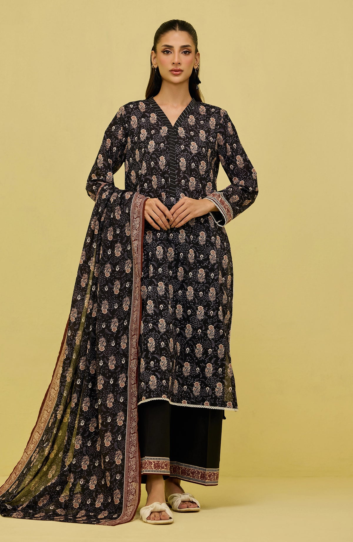 Unstitched | 3 Piece | Printed | Lawn Shirt | OTL-20906/U BLACK