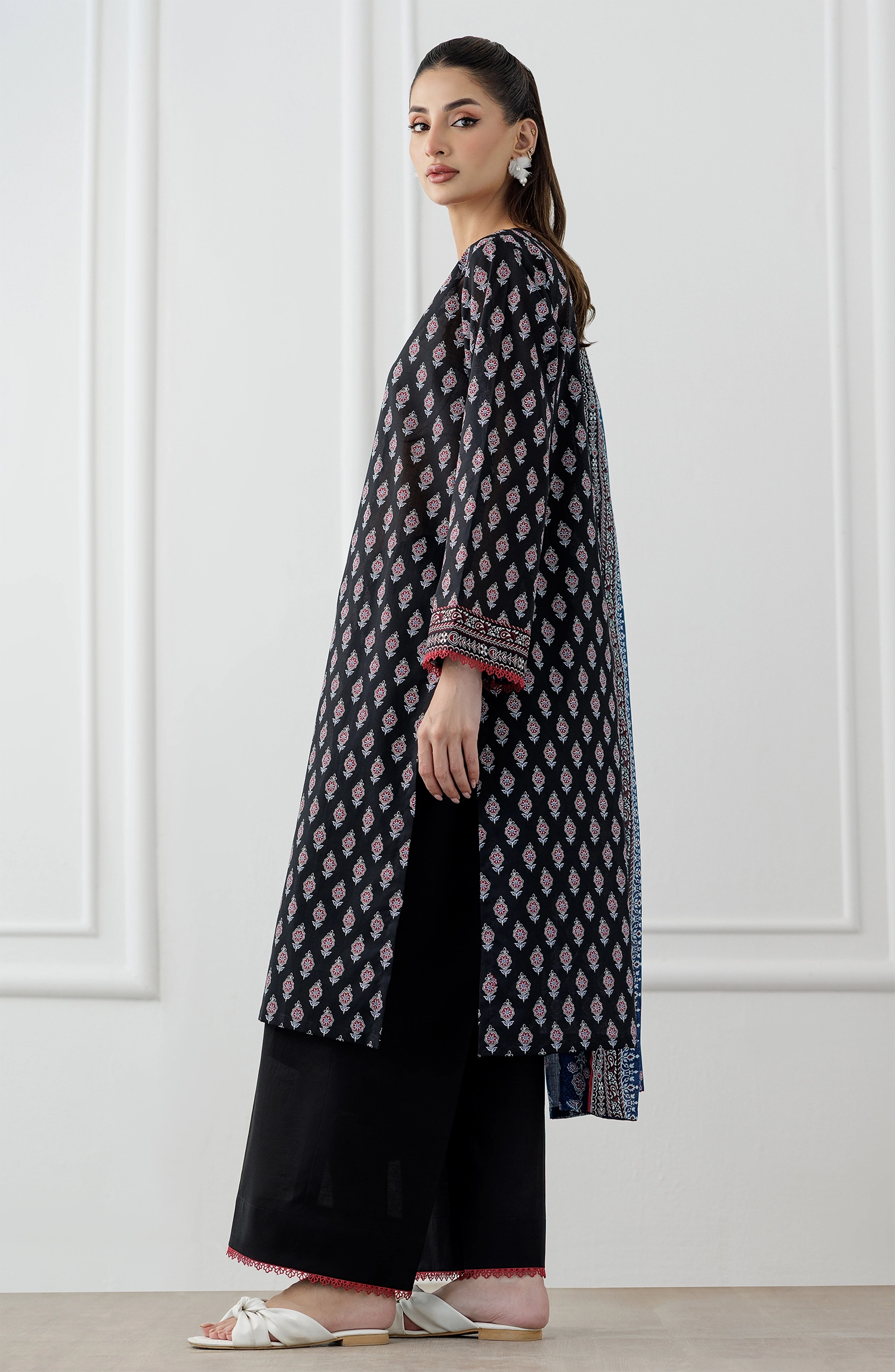 UNSTITCHED | 3 Piece | Printed Lawn | OTL-25-048