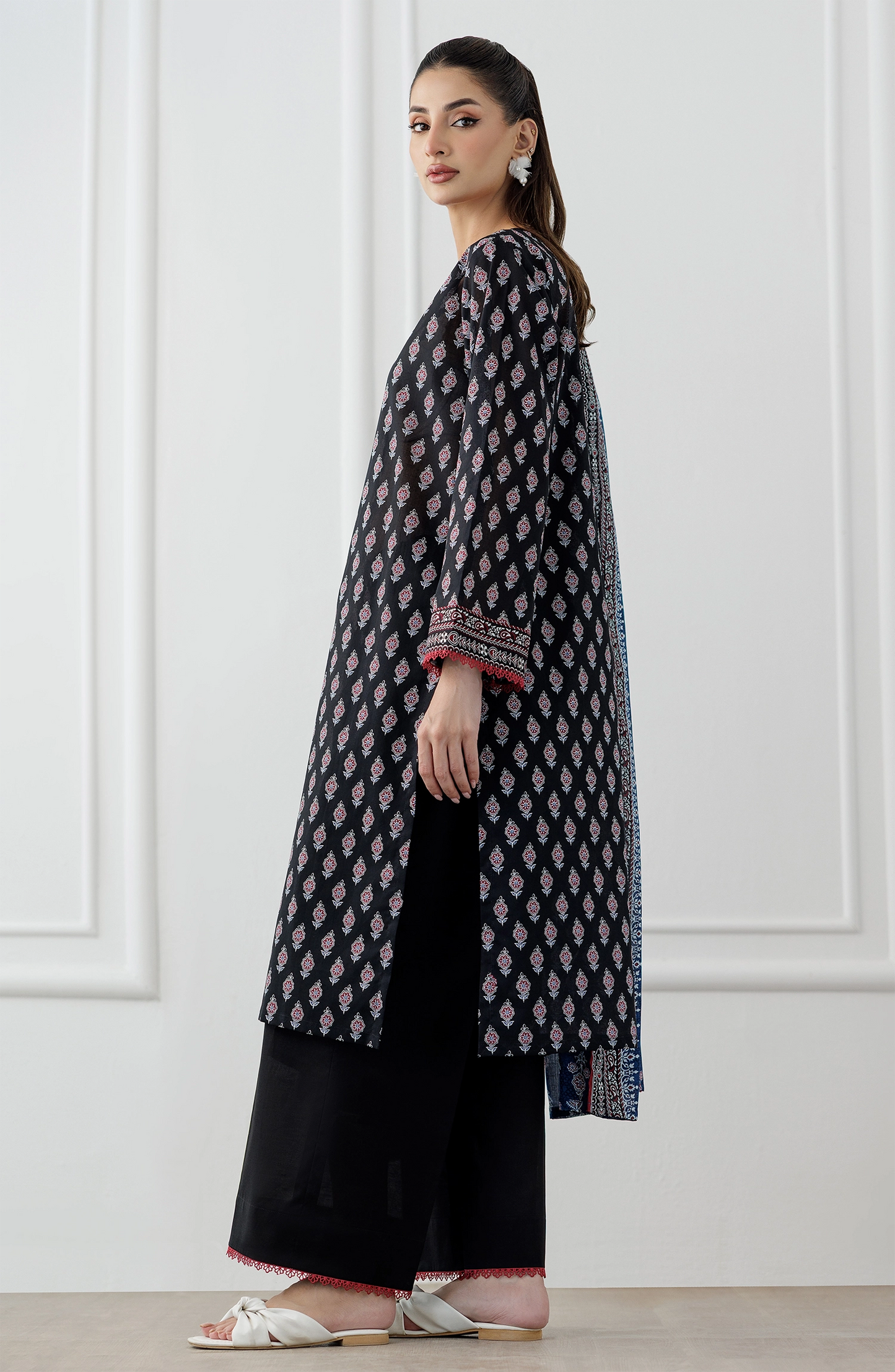 UNSTITCHED | 3 Piece | Printed Lawn | OTL-25-048