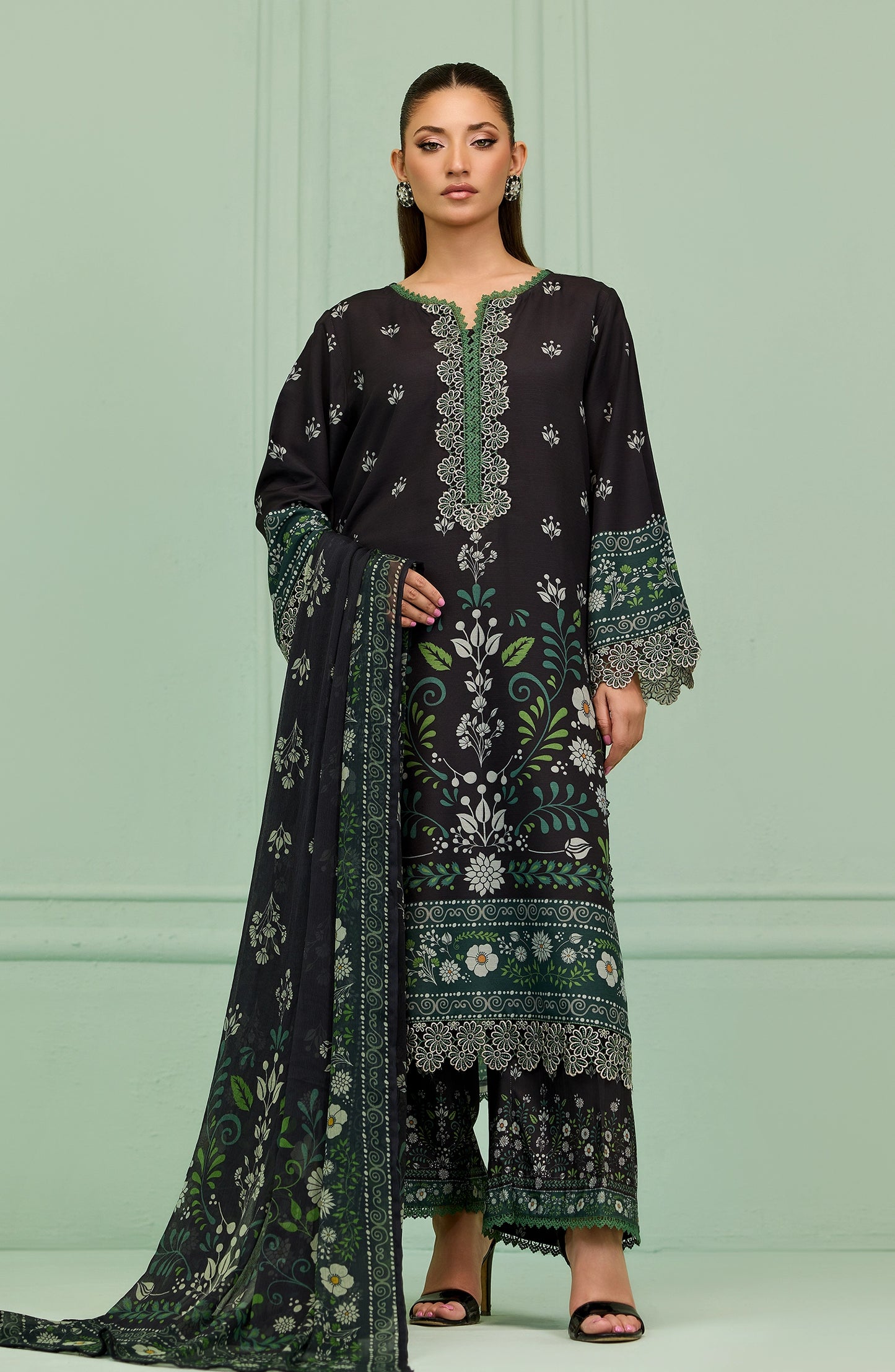 Stitched | 3 Piece | Printed | Lawn Shirt | WRHP26S-3003/S BLACK