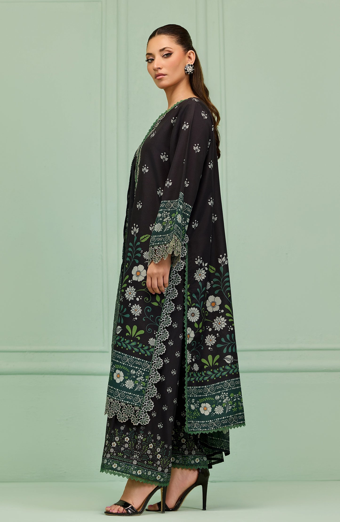 Stitched | 3 Piece | Printed | Lawn Shirt | WRHP26S-3003/S BLACK