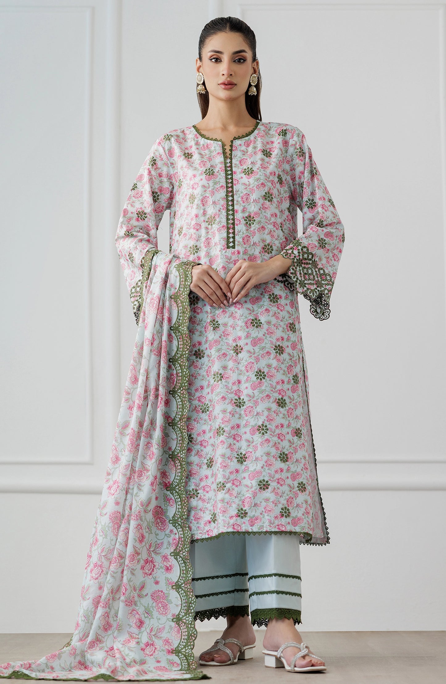 Stitched | 3 Piece | Luxury Festive Formal | WRFC25S-3008