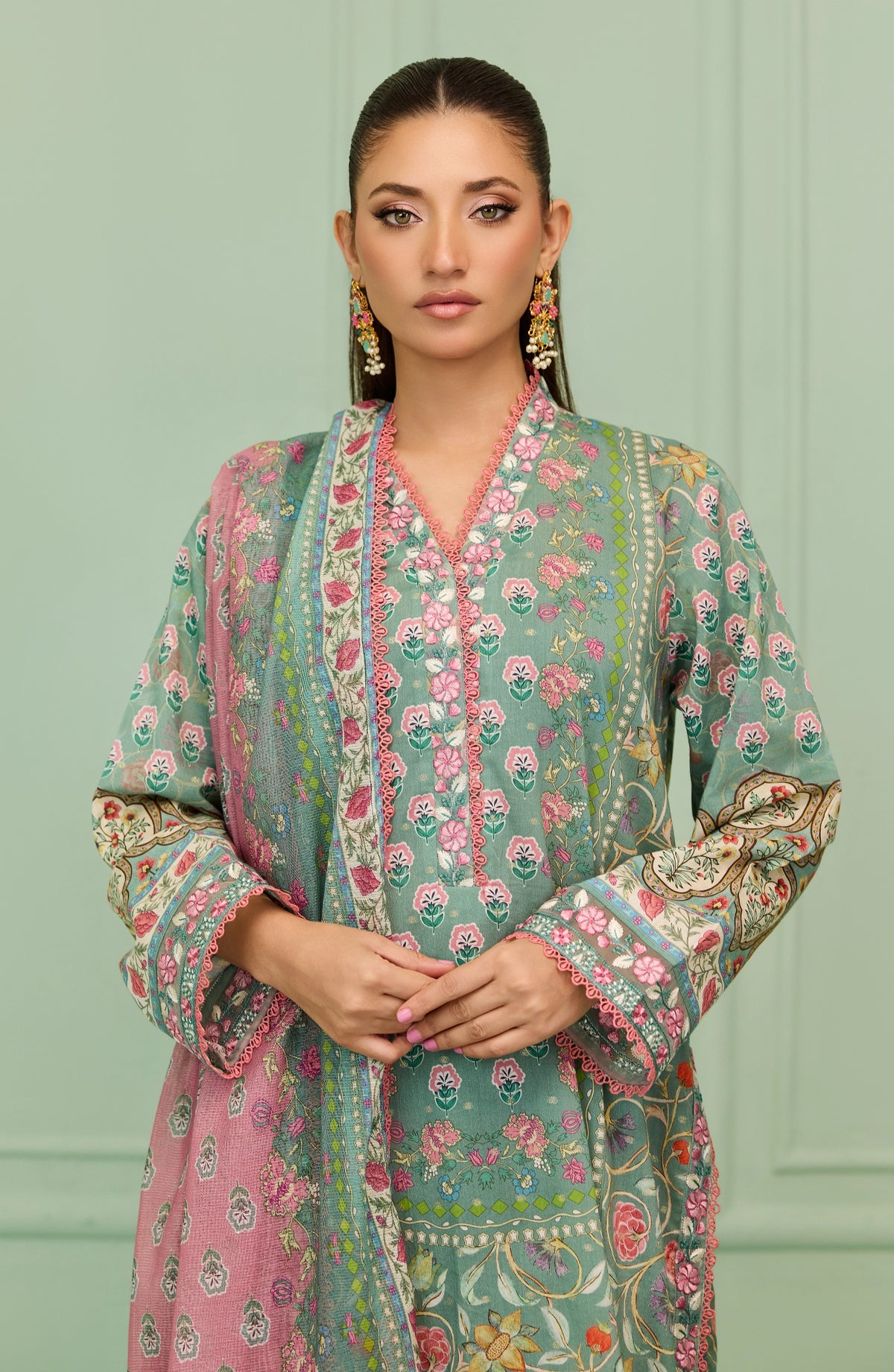 Stitched | 3 Piece | PRINTED EMBROIDERED | Lawn Jacquard Shirt | WRHL26S-3002/S GREEN | BAHAR (LIMITED EDITION)