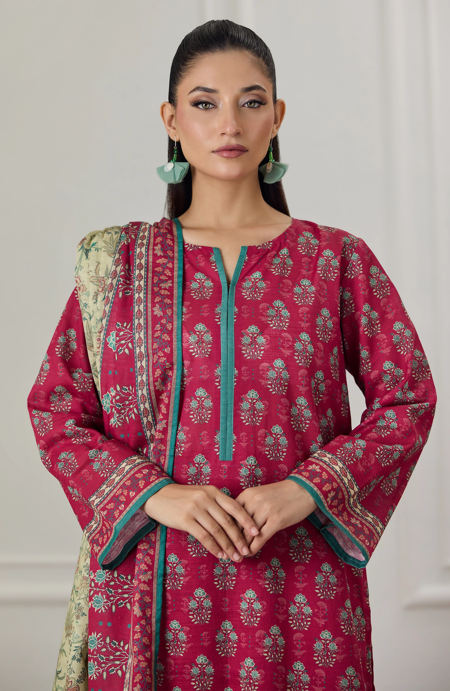Unstitched | 3 Piece | Printed Khaddar | OTL-25-416