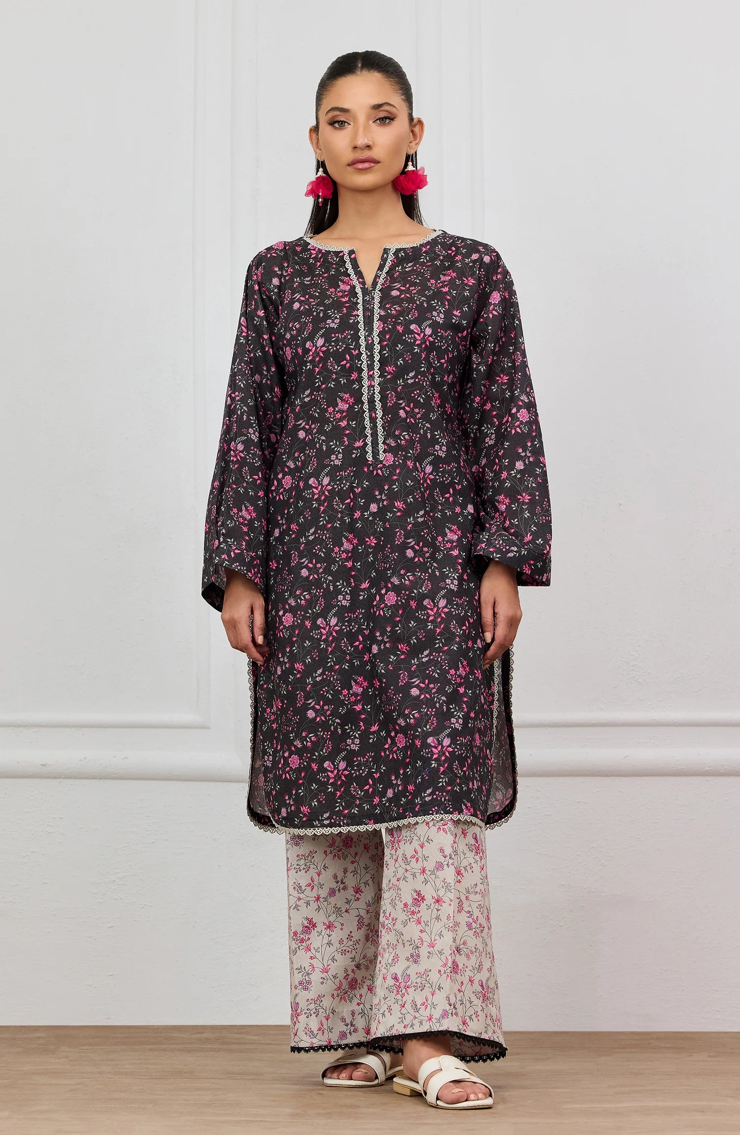 Stitched | 2 Piece | Printed | Karandi Shirt | WRCR25S-2004/S BLACK