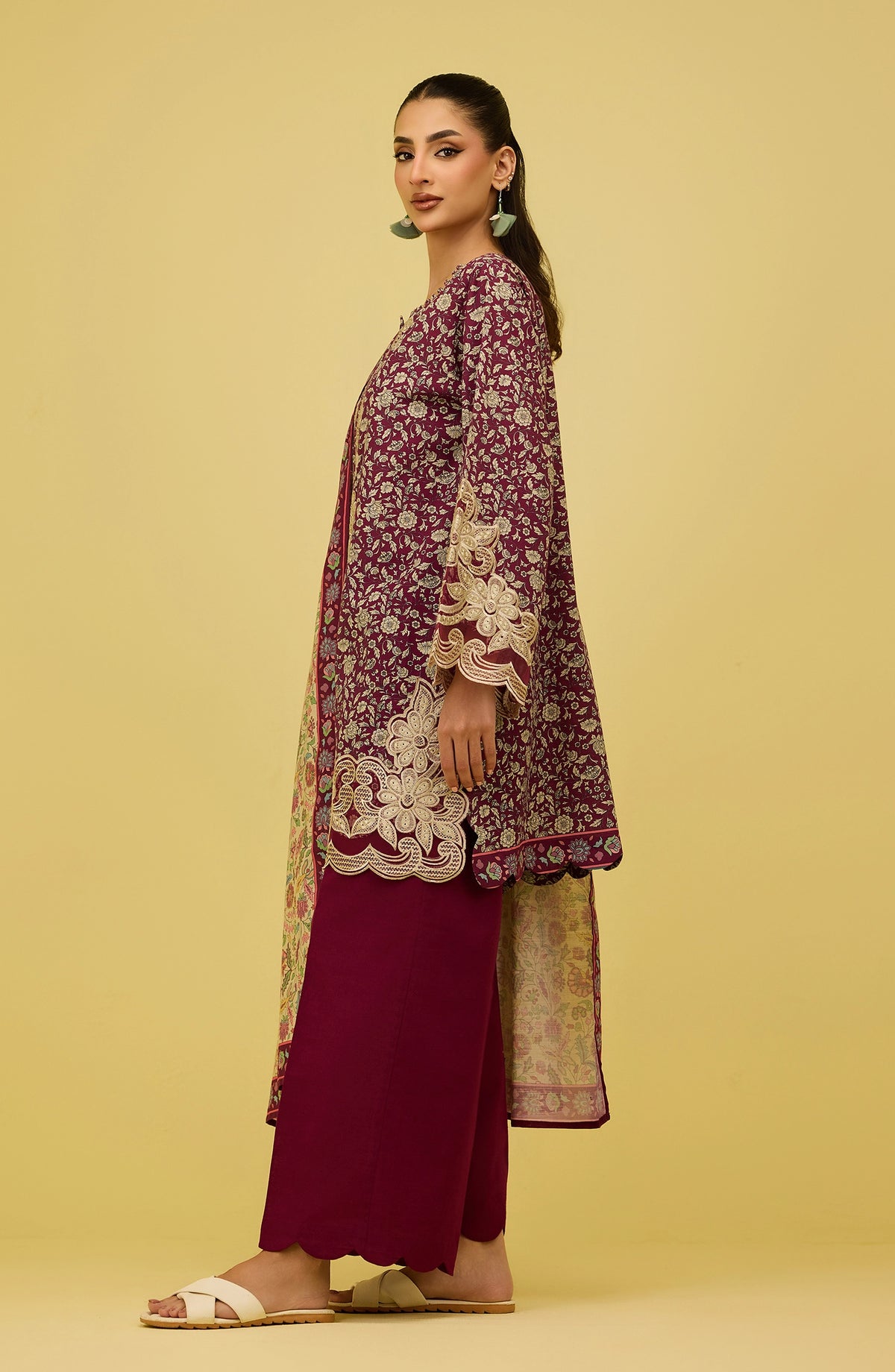 Unstitched | 3 Piece | Printed Embroidered | Khaddar Shirt | OTL-20766/U RED | SHAAZ