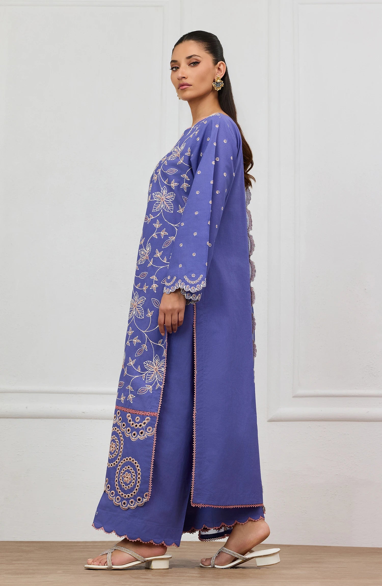 Unstitched | 3 Piece | Embroidered | CHEKINKARI Shirt | WRFC25S-3029/U BLUE