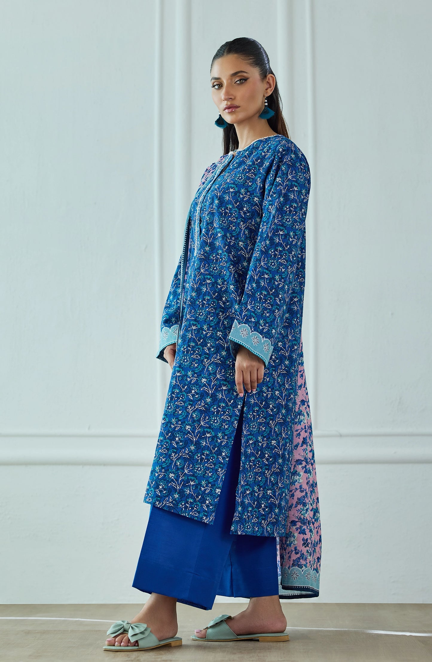 Unstitched | 3 Piece | Printed | Khaddar Shirt | OTL-25-419/U BLUE