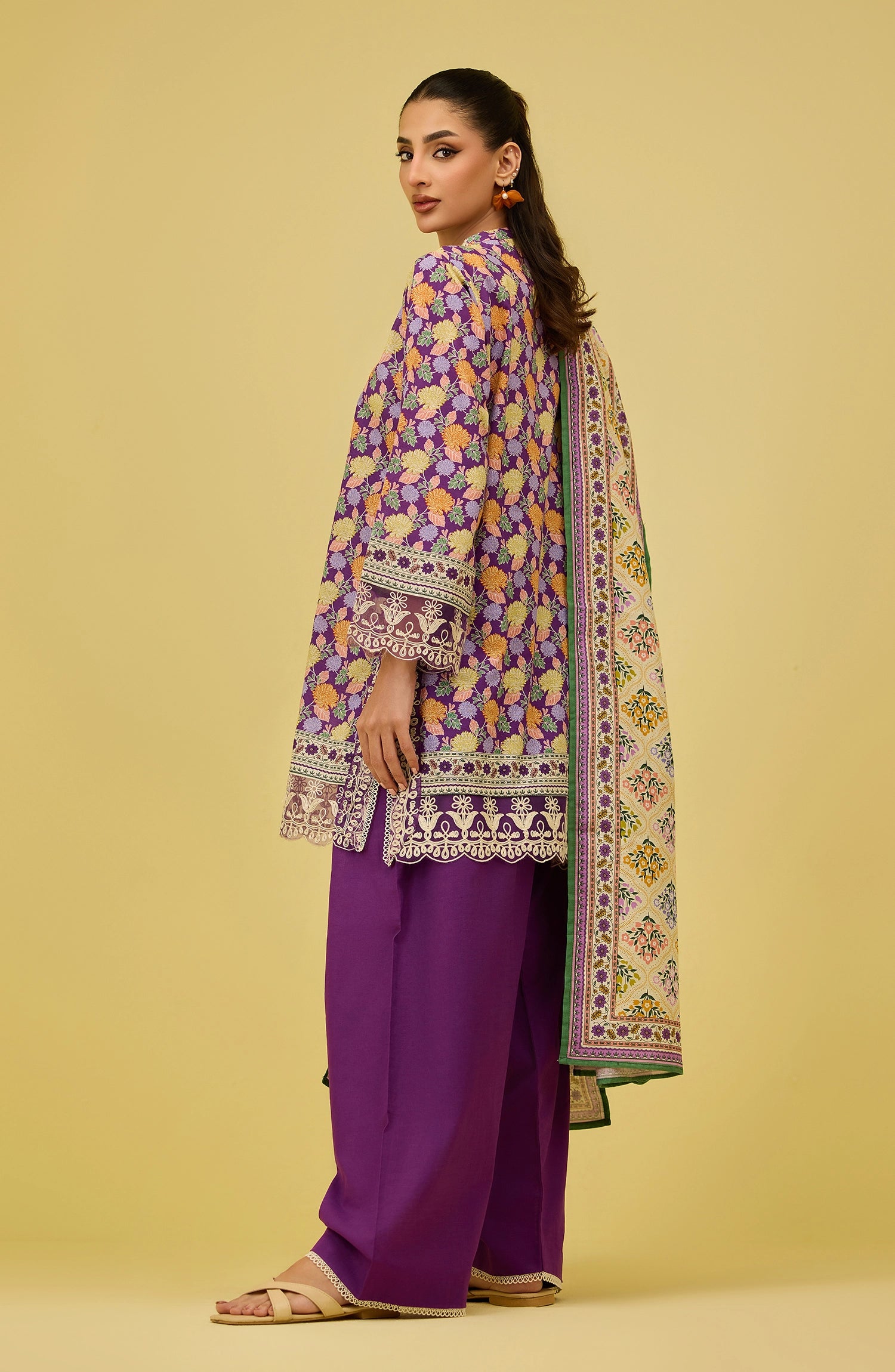 Unstitched | 3 Piece | Printed Embroidered | Khaddar Shirt | OTL-20826/U PURPLE | RASPBERRY