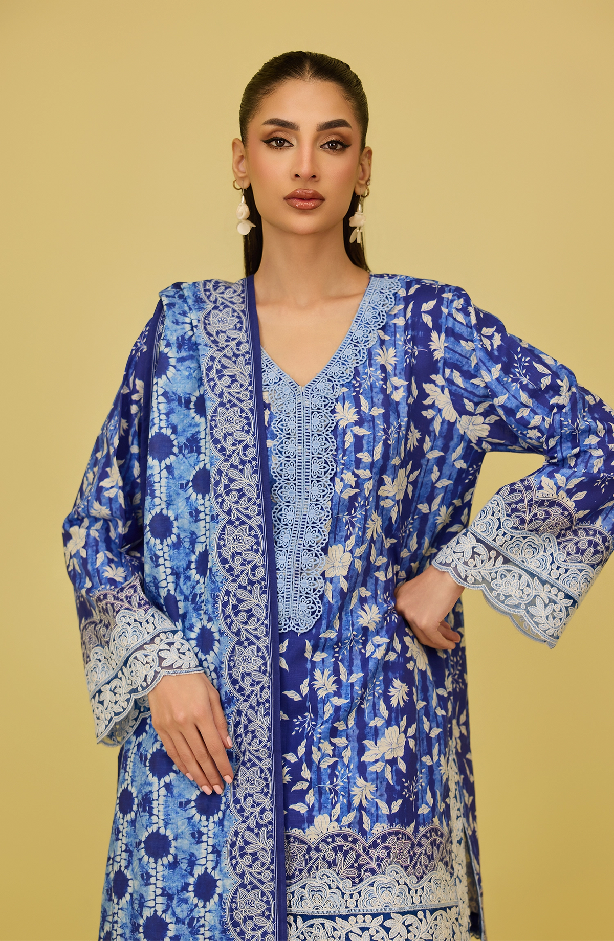 Unstitched | 3 Piece | Printed Embroidered | Khaddar Shirt | OTL-20786/U BLUE | RANG