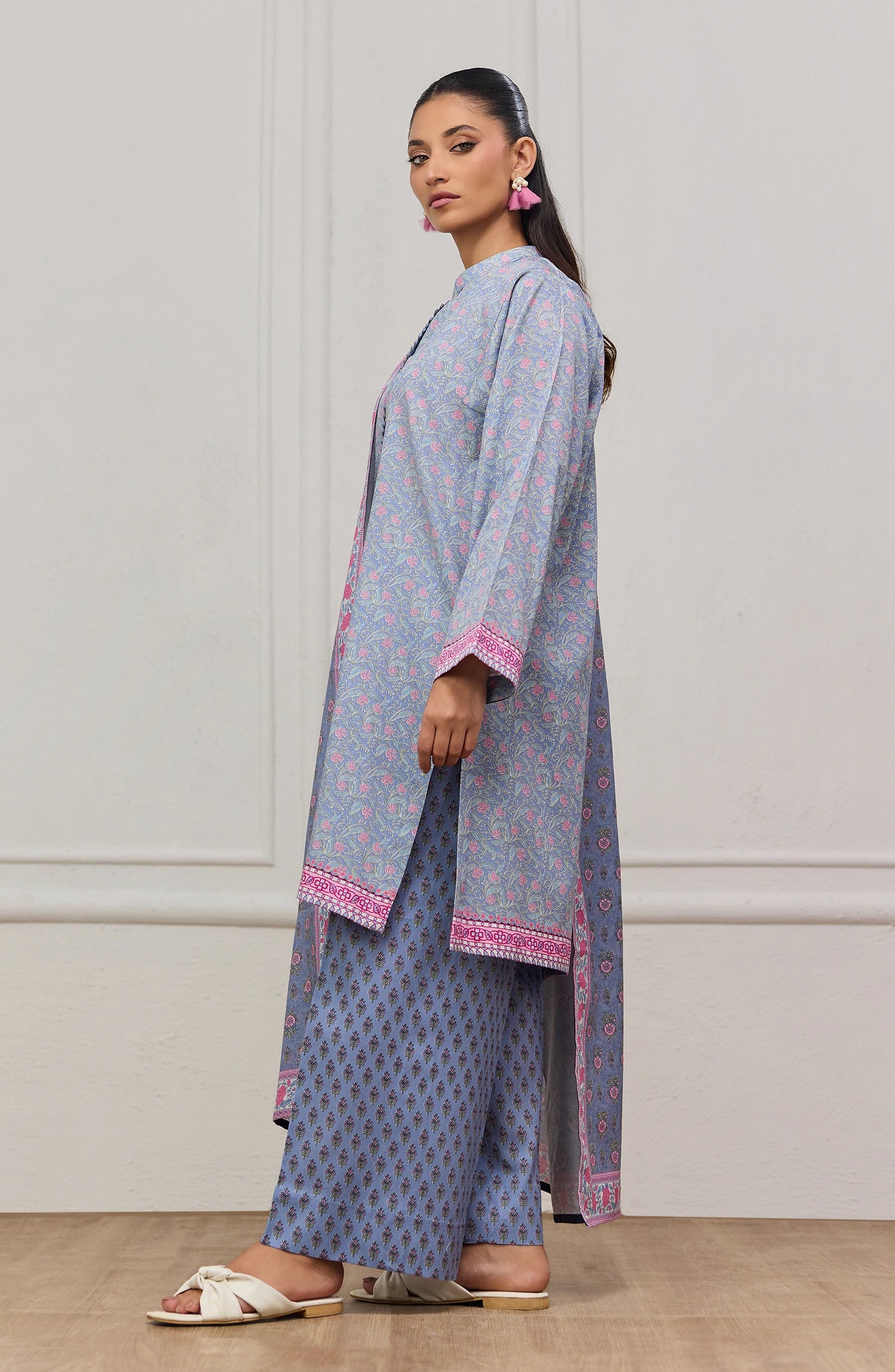 Unstitched | 3 Piece | Printed | Cottel Lawn Shirt | OTL-20875/U LIGHT GREY