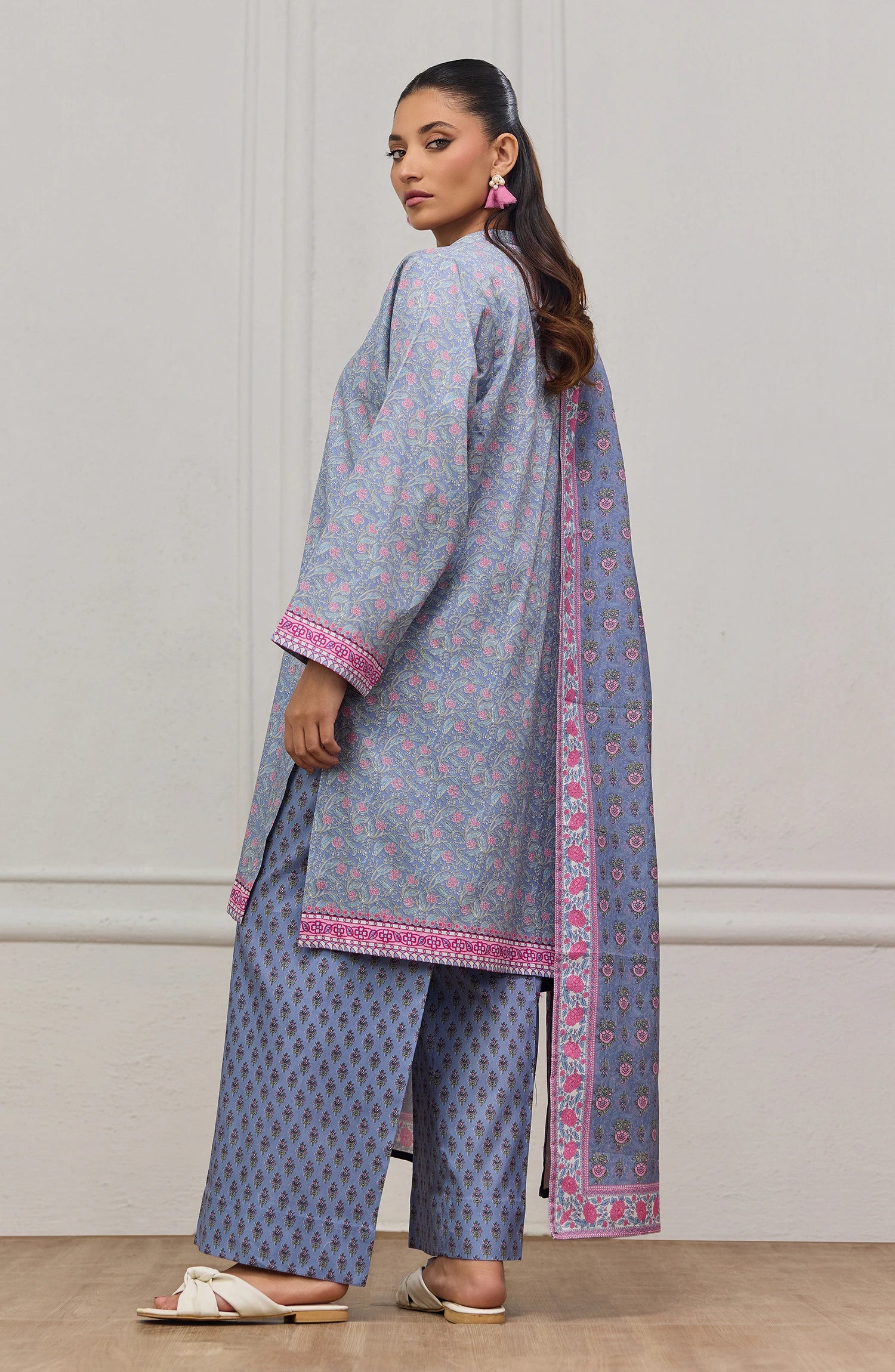 Unstitched | 3 Piece | Printed | Cottel Lawn Shirt | OTL-20875/U LIGHT GREY