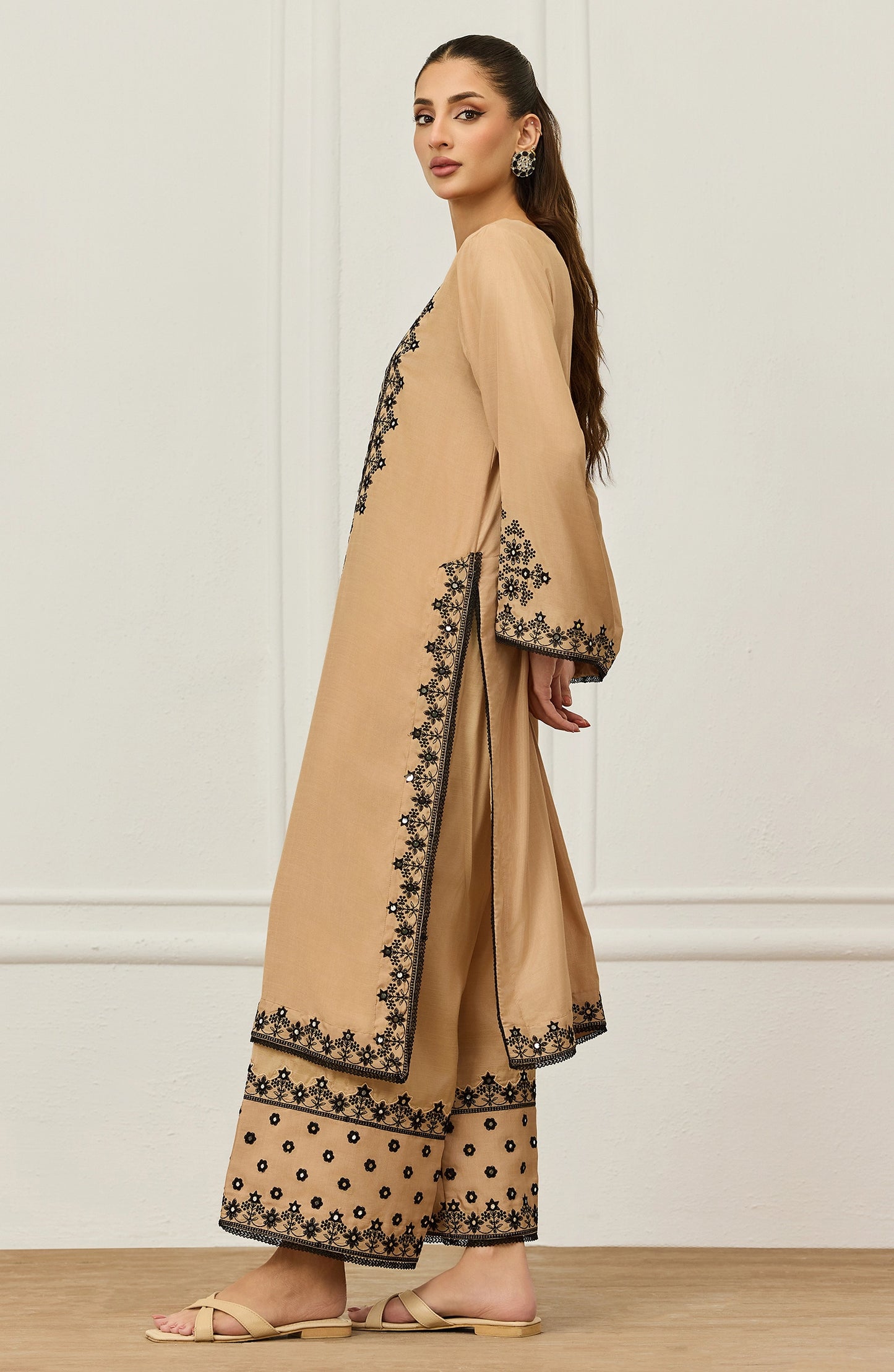 Stitched | 2 Piece | Embroidered | Raw Silk Shinny Shirt | WRHR25S-2053/S BEIGE