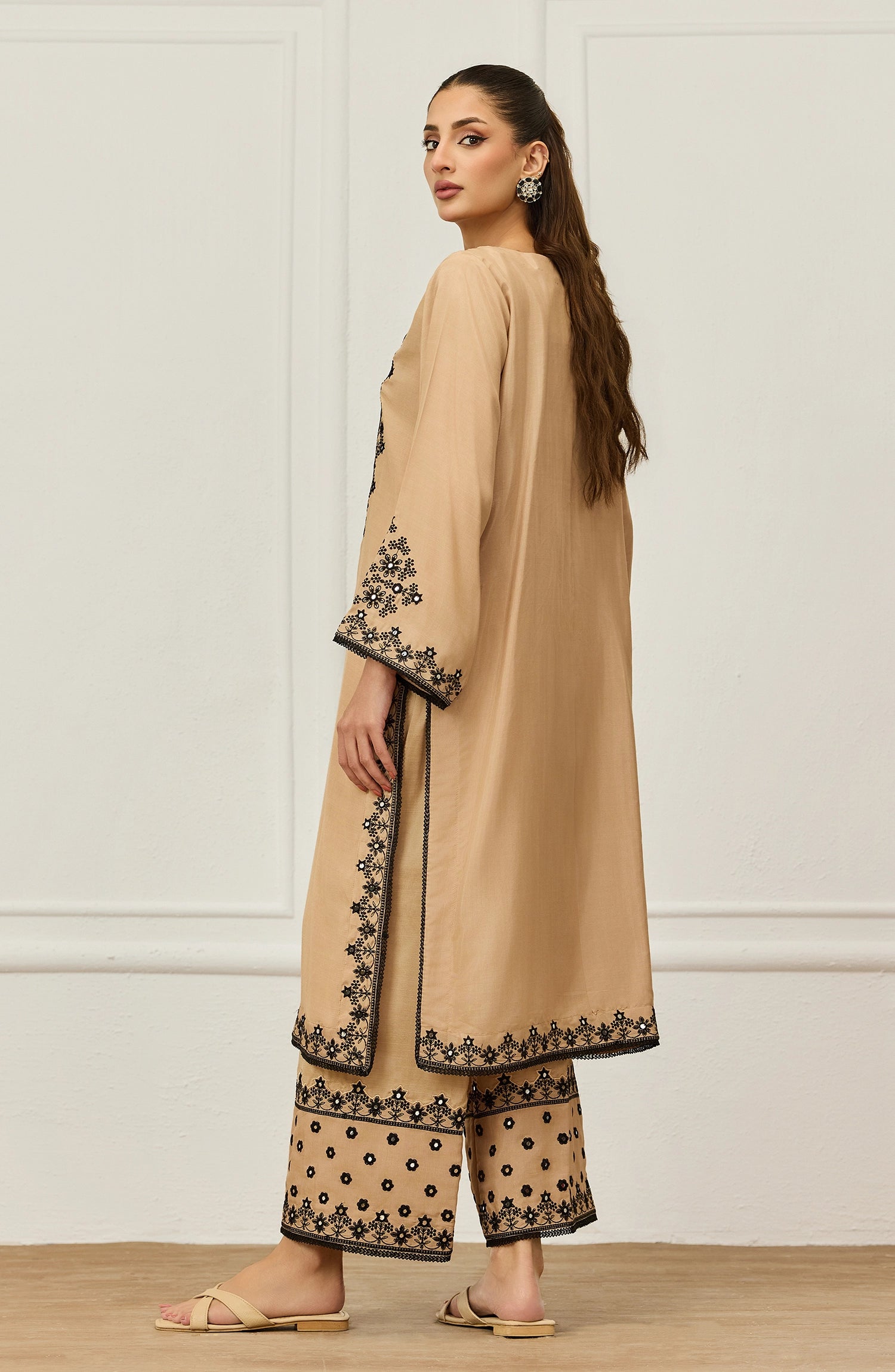 Stitched | 2 Piece | Embroidered | Raw Silk Shinny Shirt | WRHR25S-2053/S BEIGE
