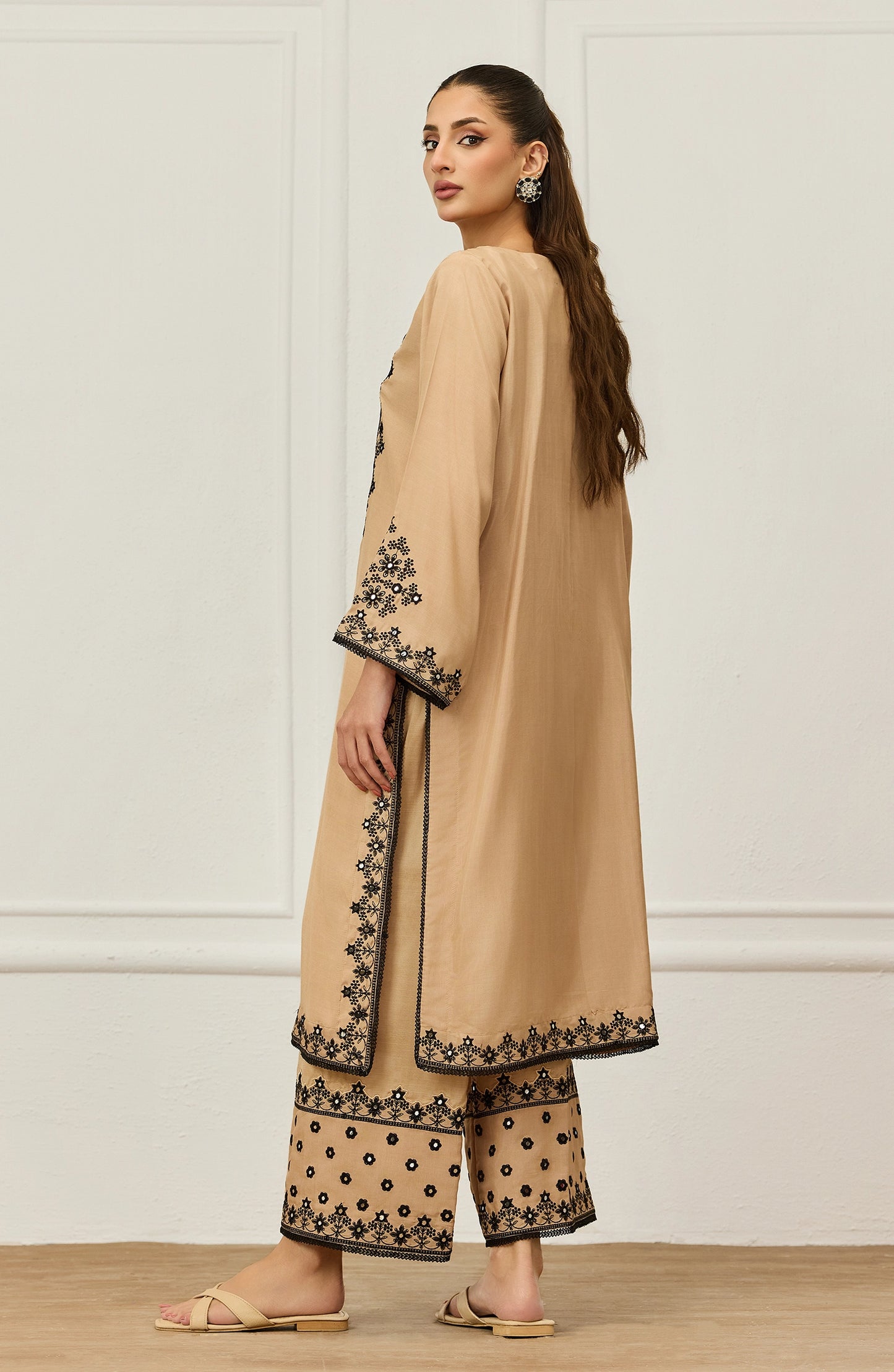 Stitched | 2 Piece | Embroidered | Raw Silk Shinny Shirt | WRHR25S-2053/S BEIGE