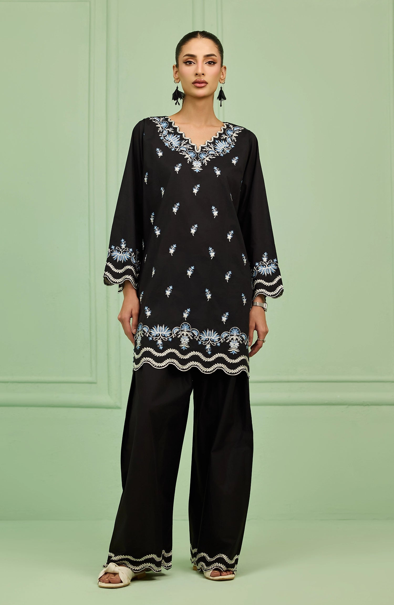 Stitched | 2 Piece | Embroidered | Lawn Shirt | WRHC26S-2013