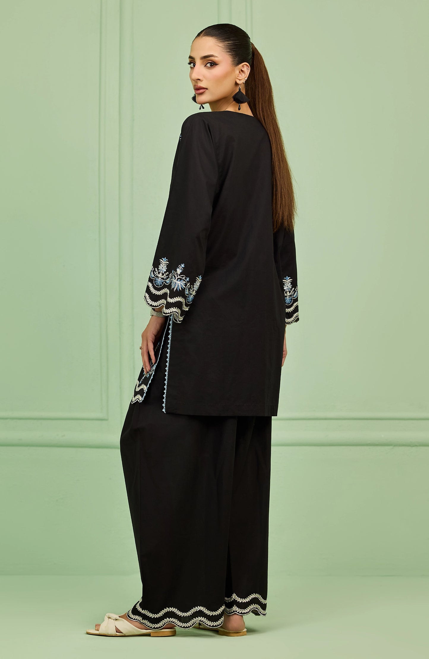 Stitched | 2 Piece | Embroidered | Lawn Shirt | WRHC26S-2013