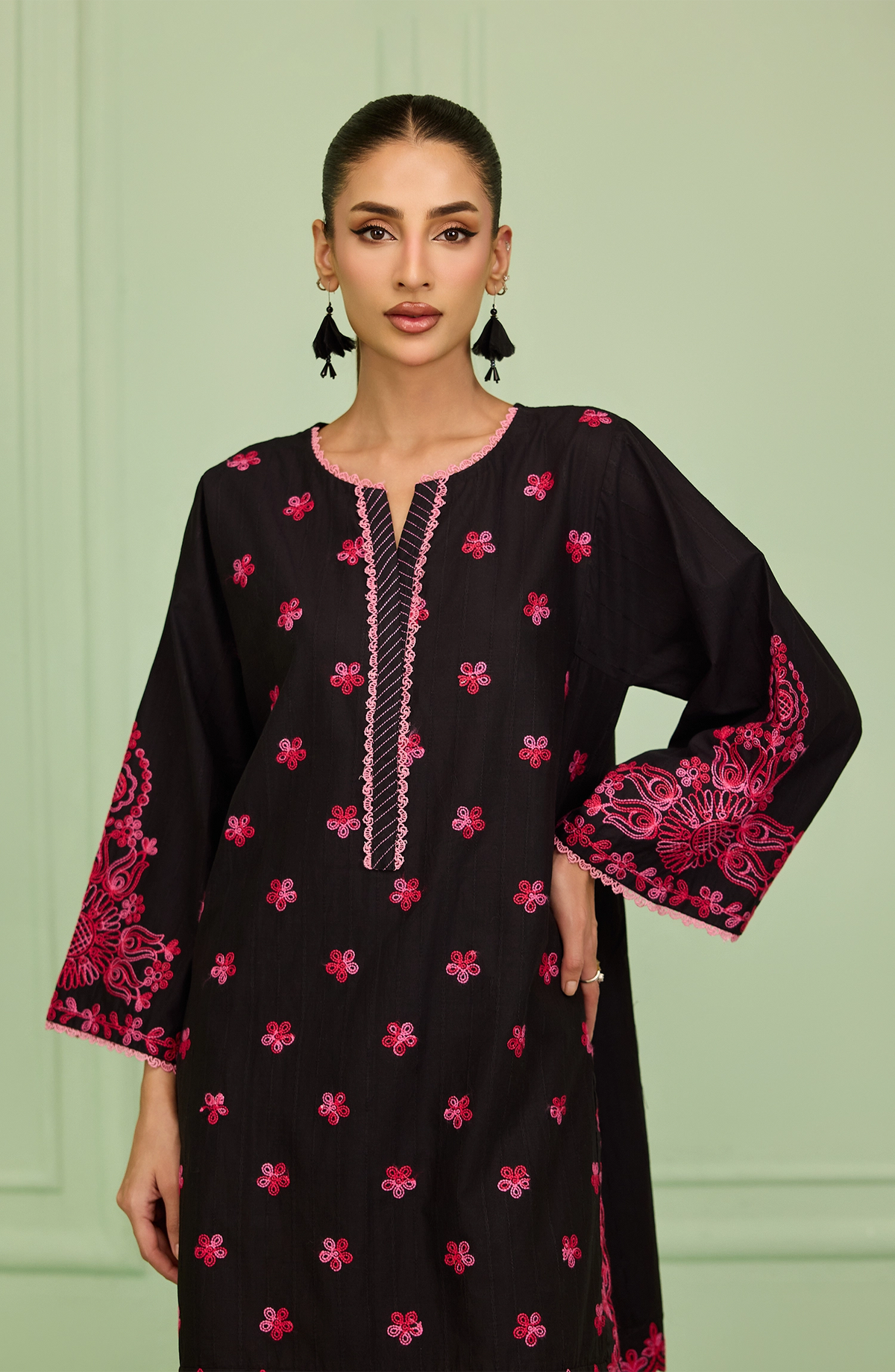 Stitched | 2 Piece | Embroidered | Lawn Jacquard Shirt | WRCJ26S-2013/S BLACK