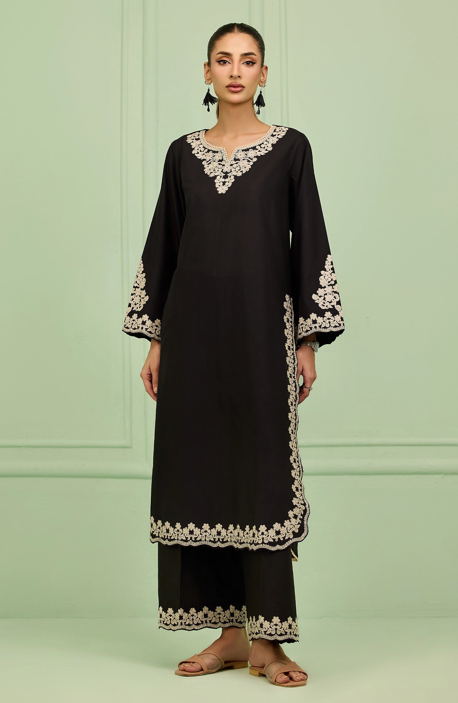 Stitched | 2 Piece | Embroidered | Lawn Shirt | WRHC26S-2012