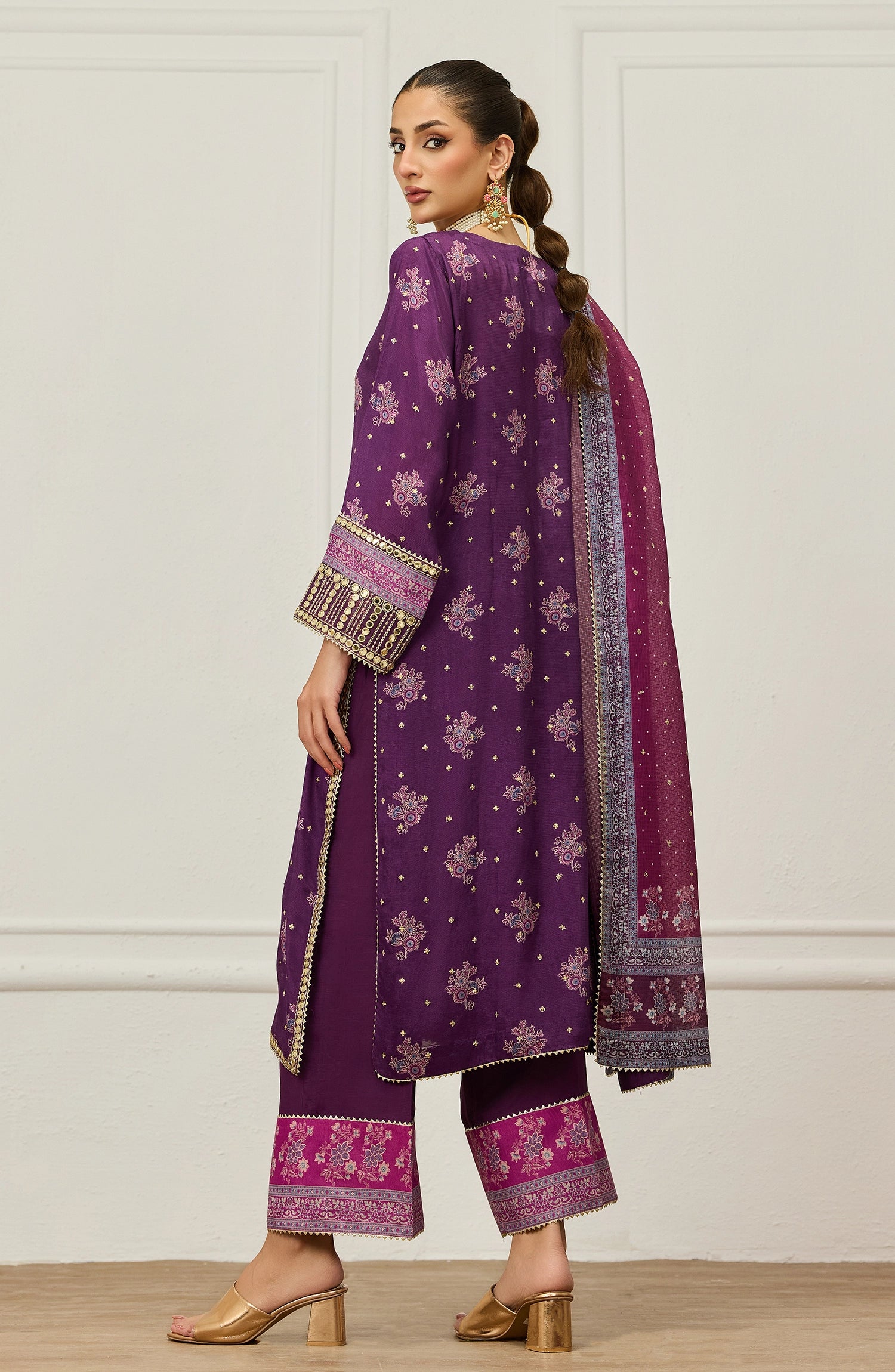 Stitched | 3 Piece | Embroidered | Raw Silk Shirt | WRFC25S-3028/S PURPLE