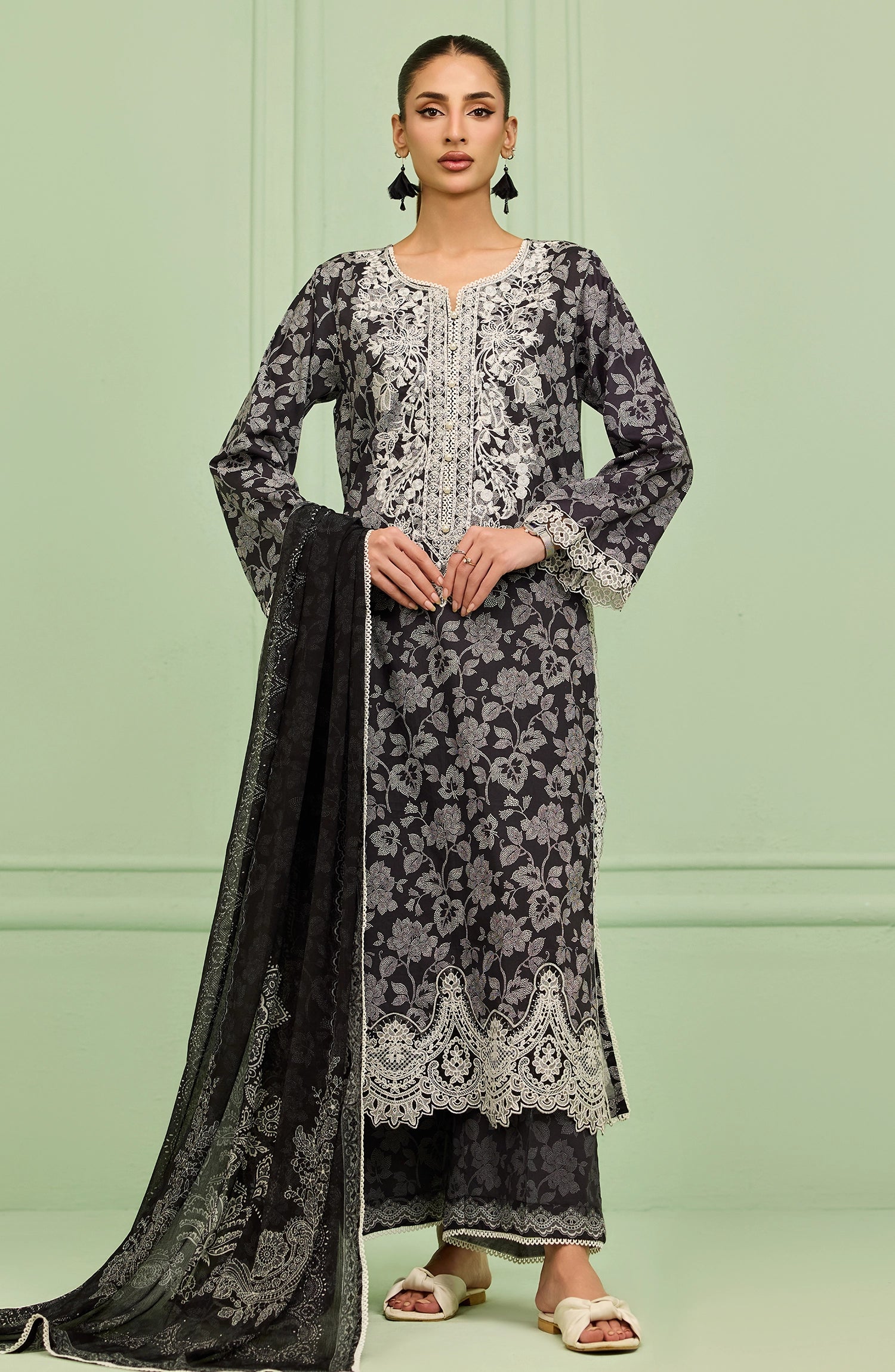 Stitched | 3 Piece | Printed Embroidered | Lawn Shirt | OTL-20456/S BLACK