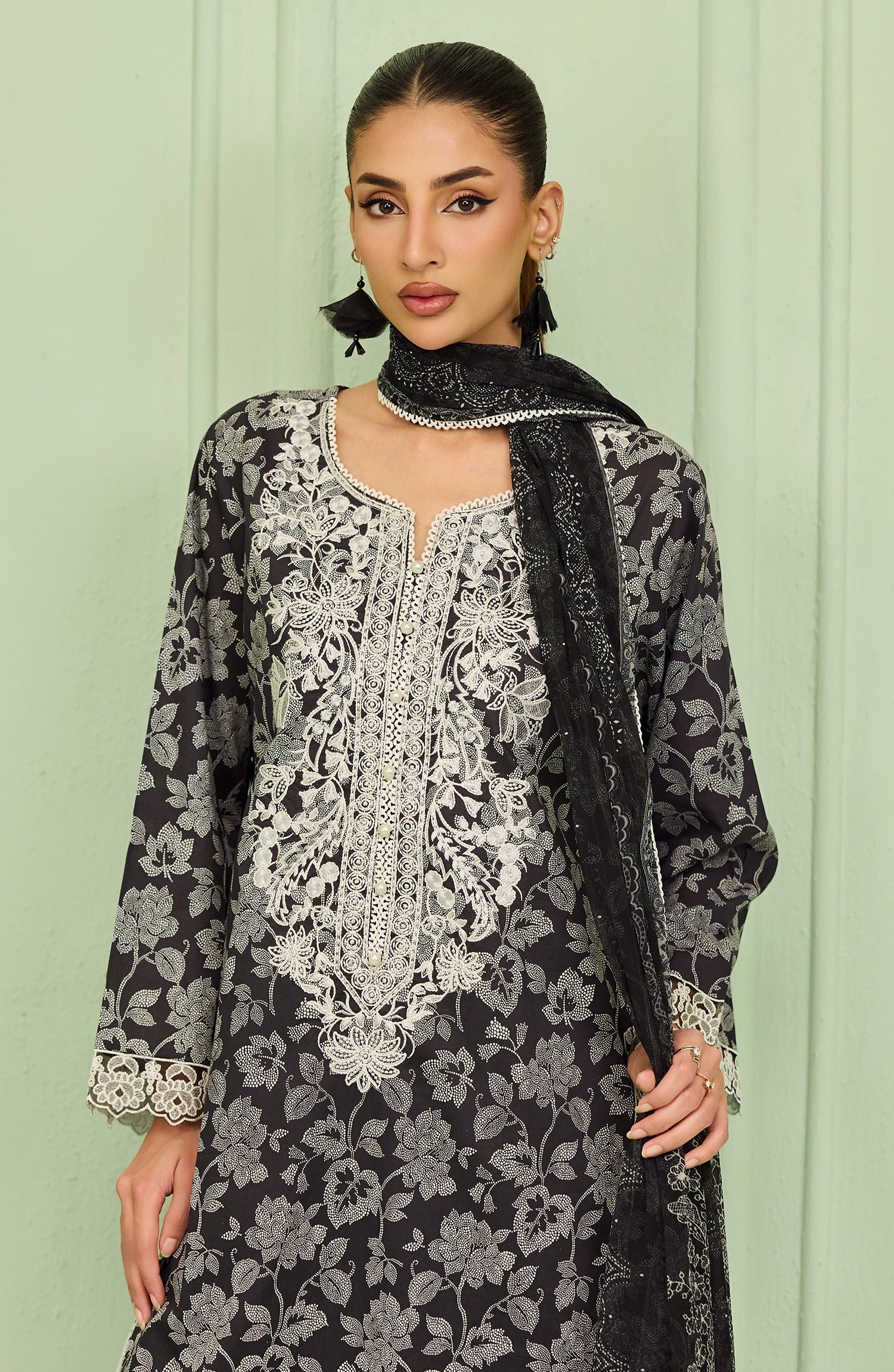 Unstitched | 3 Piece | Printed Embroidered | Lawn Shirt | OTL-20456/U BLACK