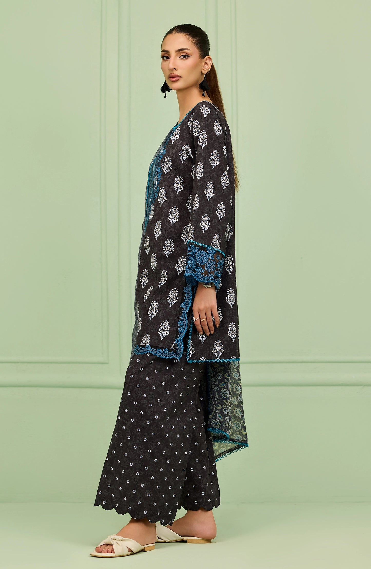 Stitched | 3 Piece | Printed Embroidered | Lawn Shirt | OTL-20466/S BLACK
