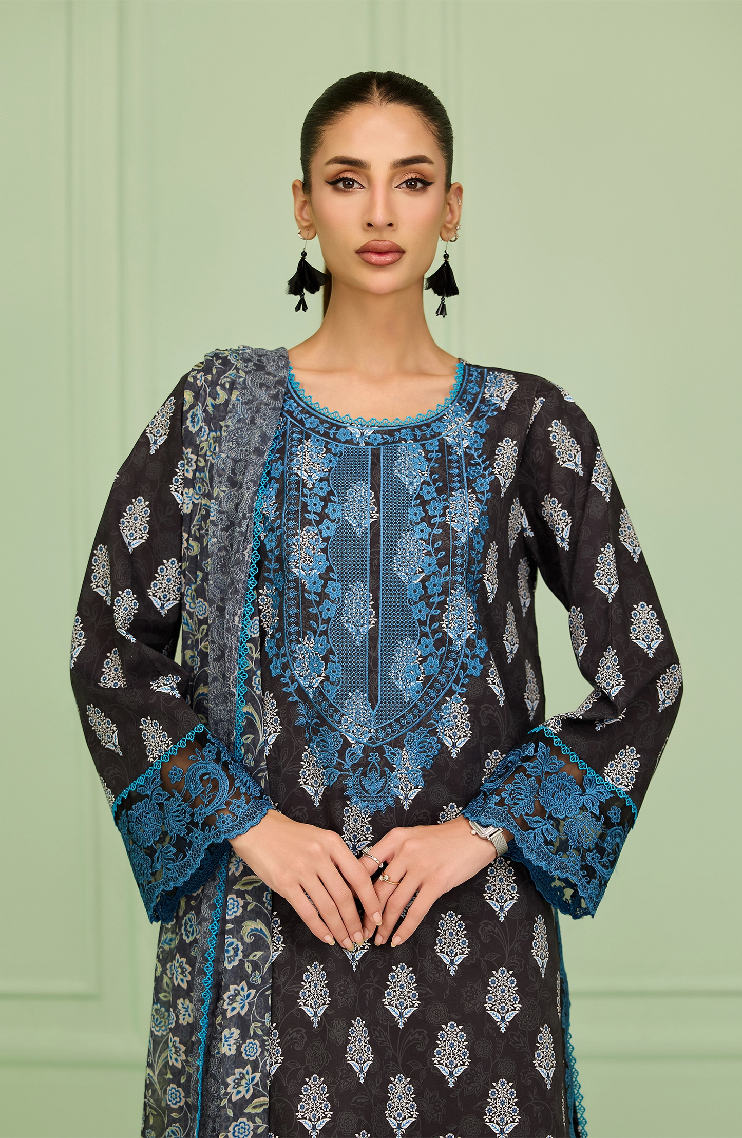 Unstitched | 3 Piece | Printed Embroidered | Lawn Shirt | OTL-20466/U BLACK