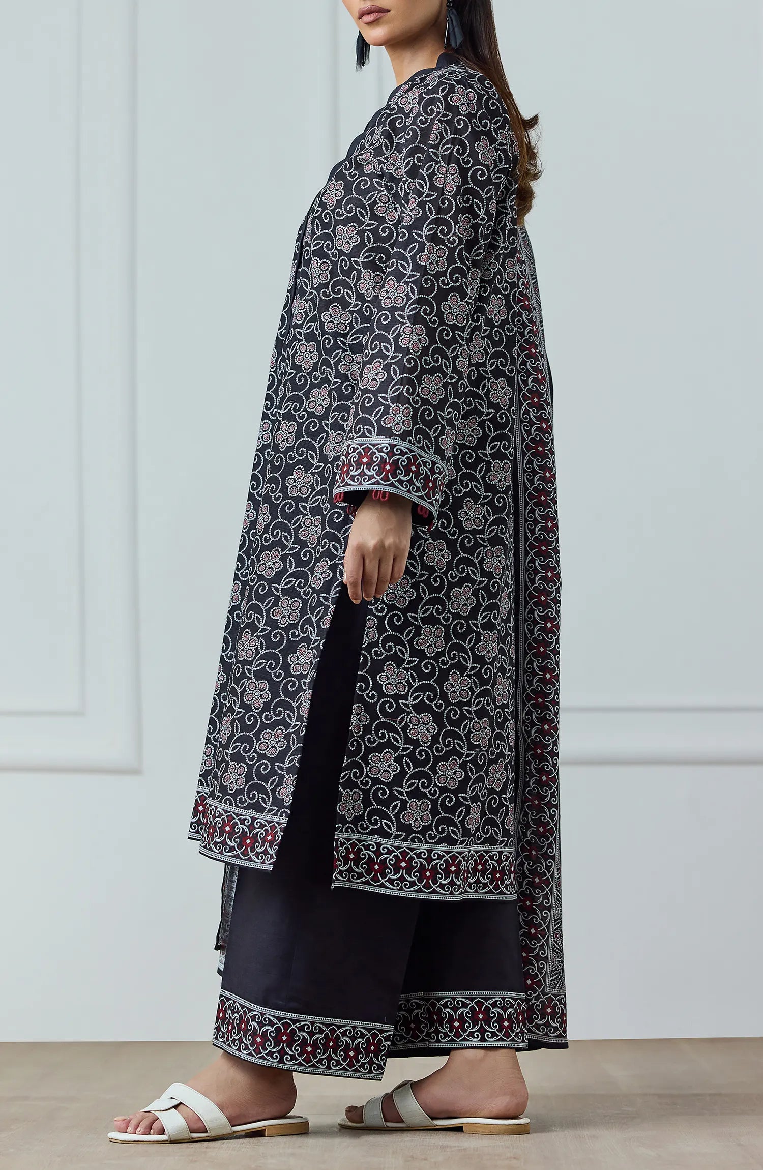 Unstitched | 3 Piece | Printed Khaddar | OTL-25-414