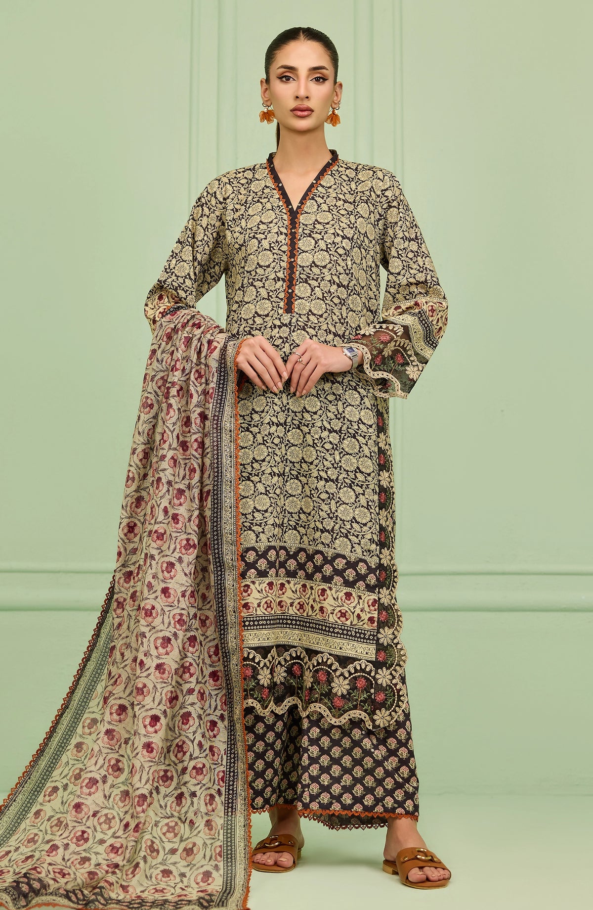 Stitched | 3 Piece | Printed | Lawn Jacquard Shirt | WRHL26S-3001/S BLACK | VEITNAM (LIMITED EDITION)