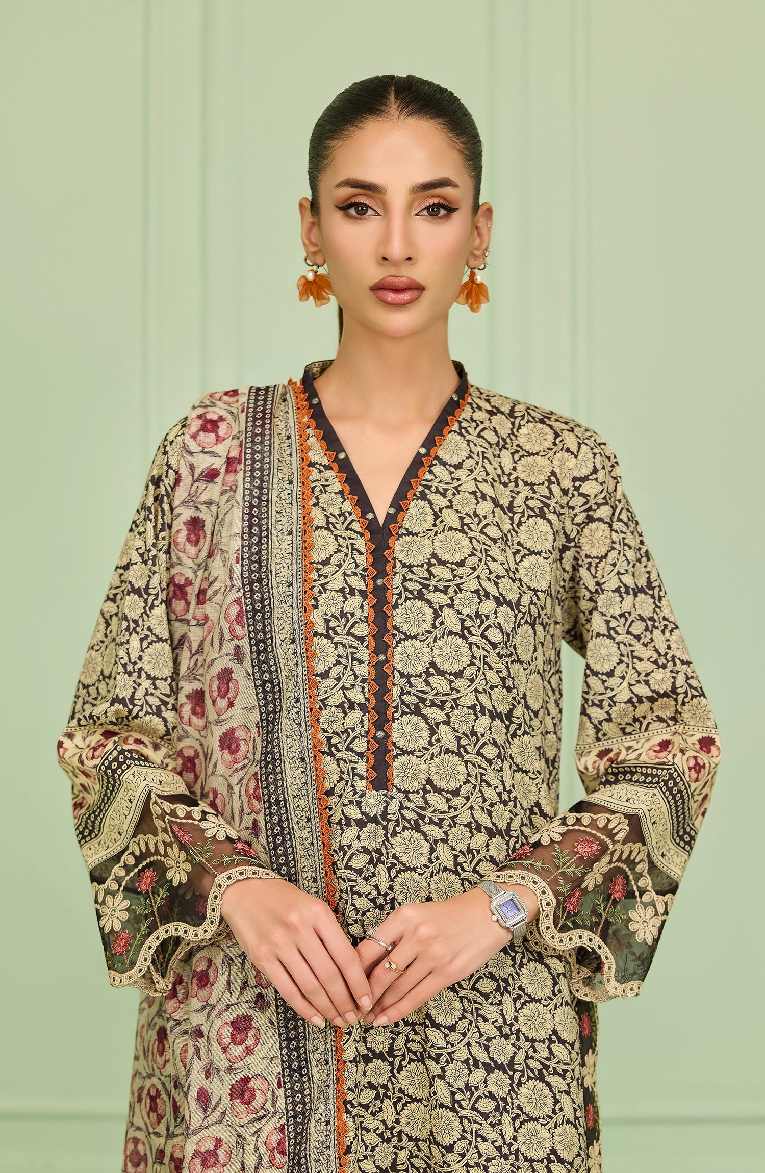Stitched | 3 Piece | Printed | Lawn Jacquard Shirt | WRHL26S-3001/S BLACK | VEITNAM (LIMITED EDITION)