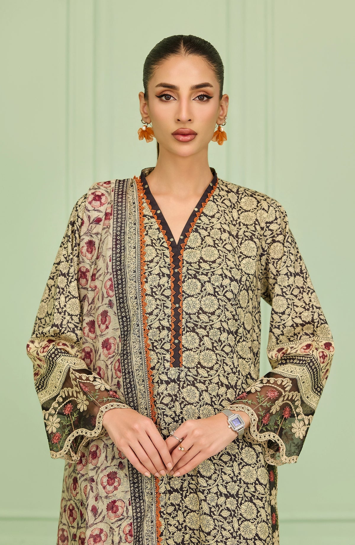 Stitched | 3 Piece | Printed | Lawn Jacquard Shirt | WRHL26S-3001/S BLACK | VEITNAM (LIMITED EDITION)
