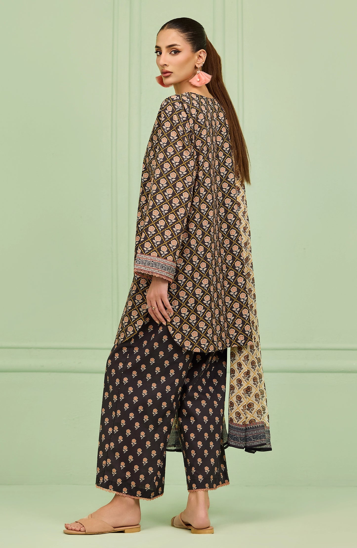 Unstitched | 3 Piece | Printed | Lawn Shirt | OTL-20396/U BLACK
