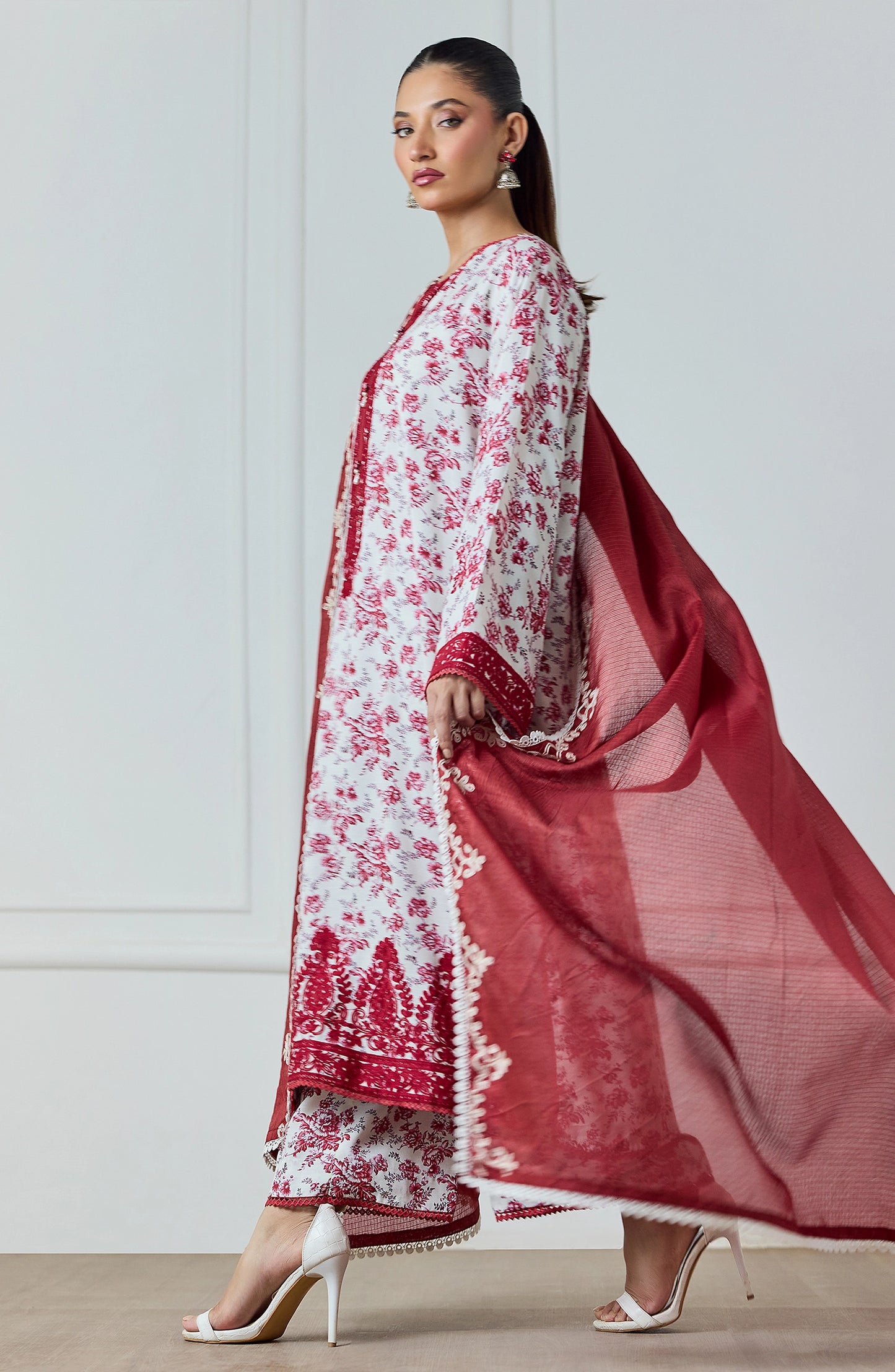 Stitched | 3 Piece | Embroidered | Raw Silk Shirt | WRCC25S-3005/S BEIGE