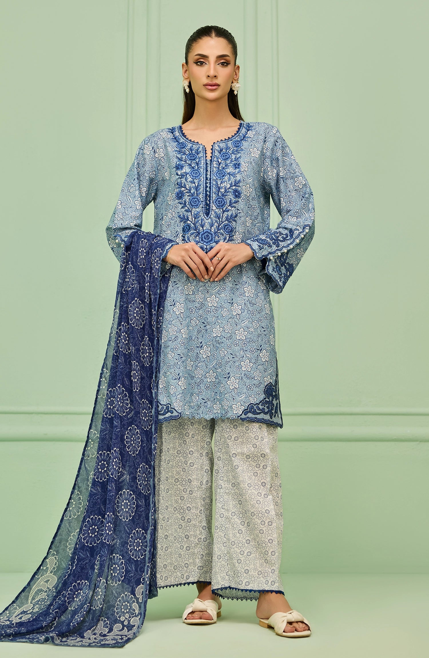 Unstitched | 3 Piece | Printed Embroidered | Lawn Shirt | OTL-20526/U BLUE