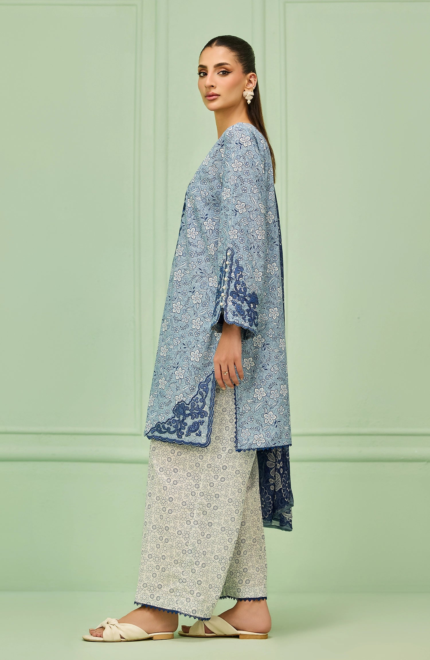 Unstitched | 3 Piece | Printed Embroidered | Lawn Shirt | OTL-20526/U BLUE